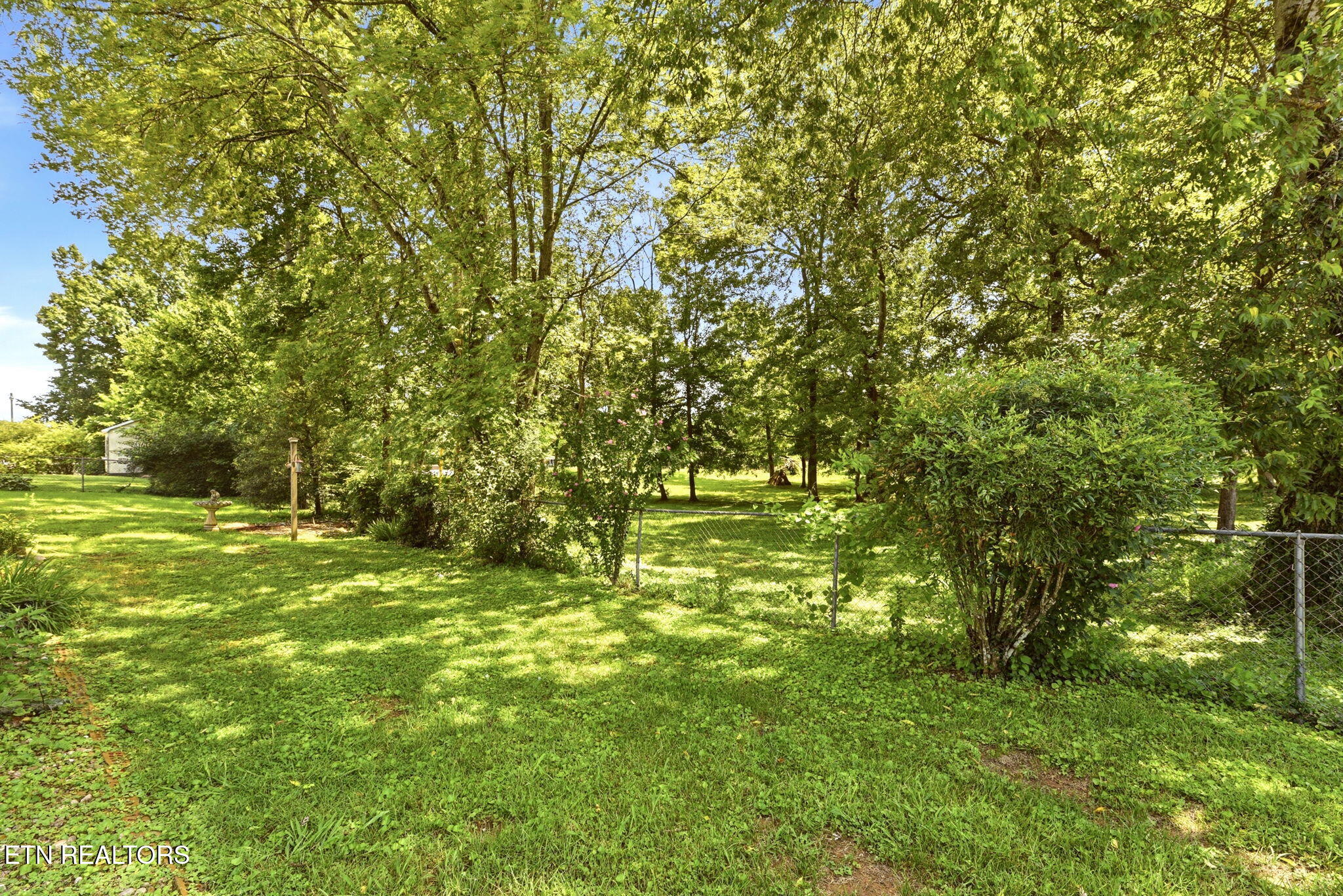 301 Cross Street Clinton TN 37716