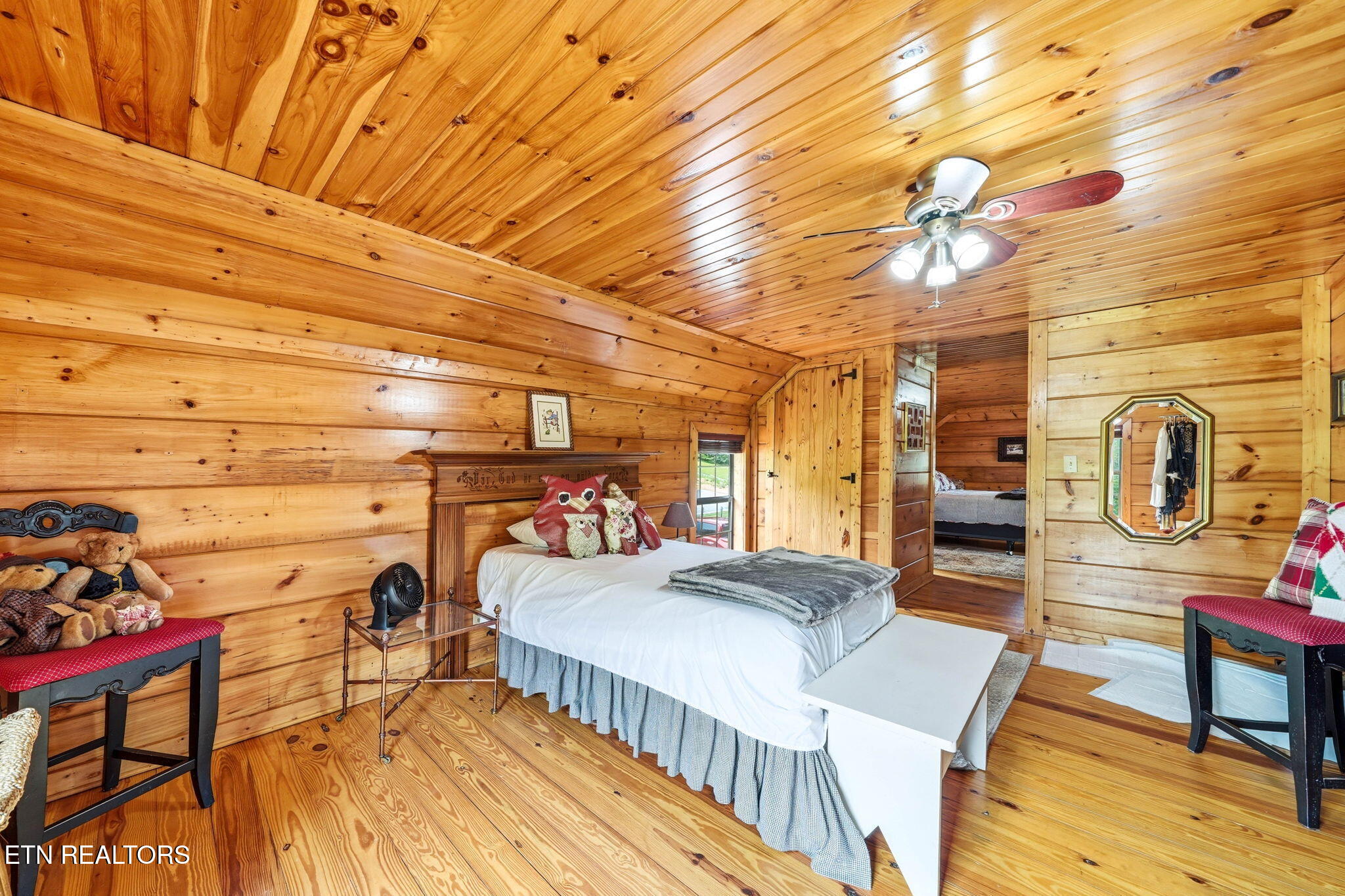 5861 Highway 360 Tellico Plains TN 37385