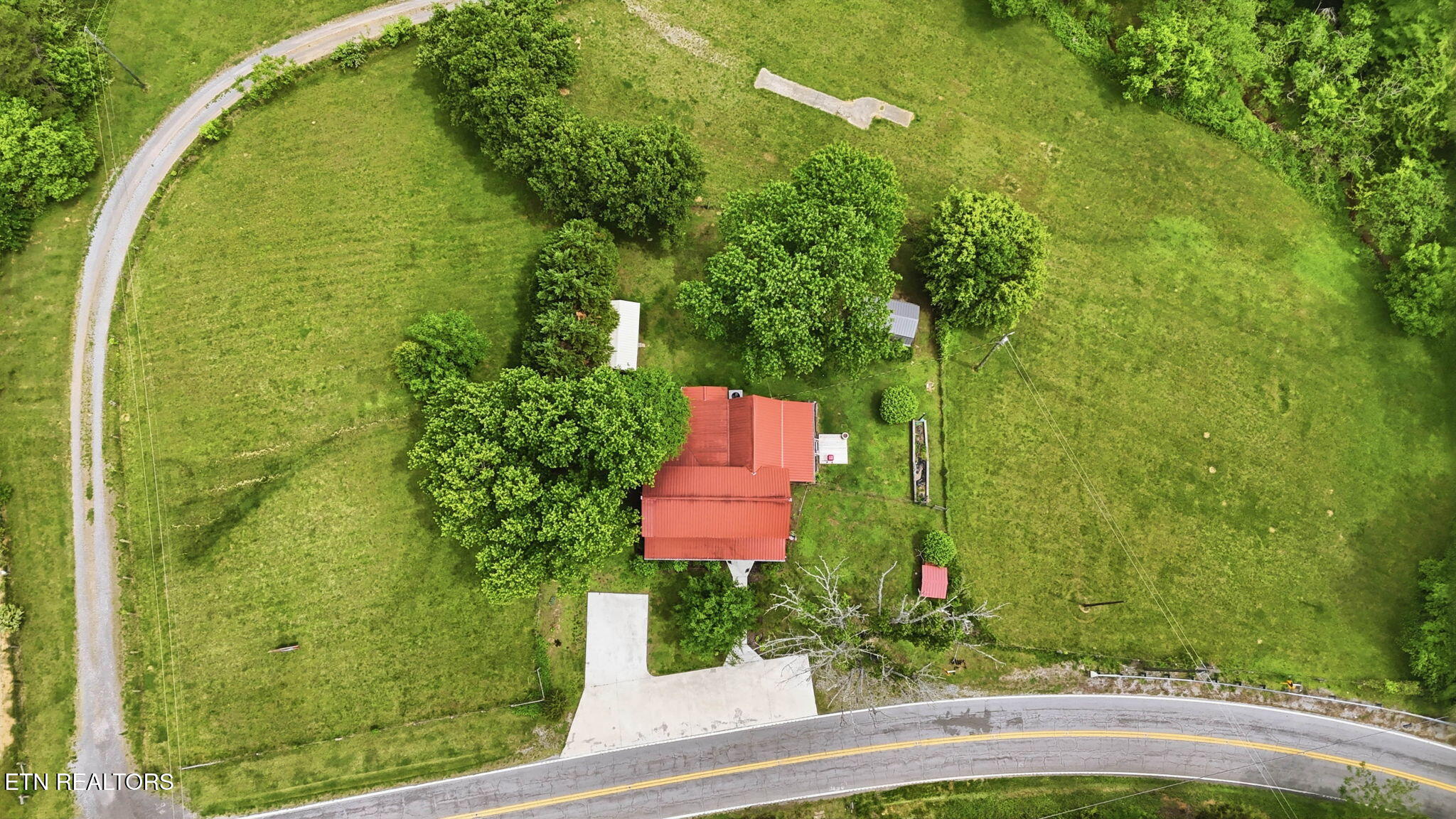 5861 Highway 360 Tellico Plains TN 37385