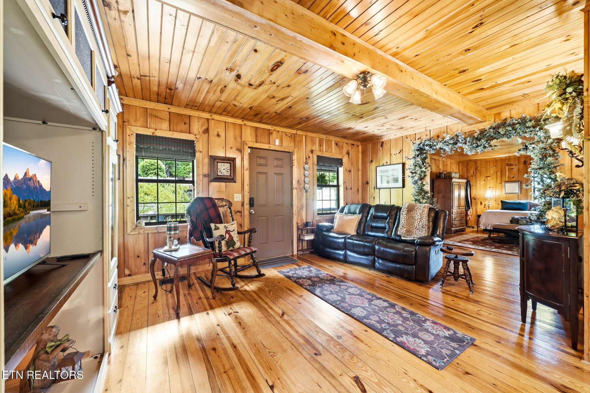 5861 Highway 360 Tellico Plains TN 37385