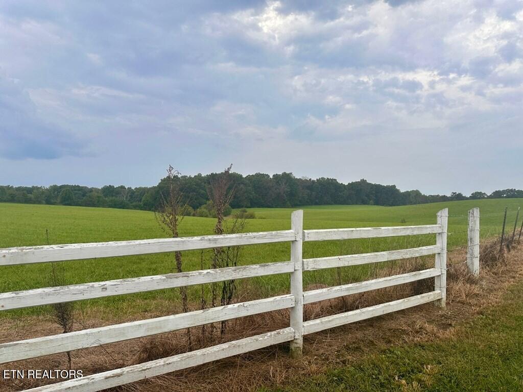 12343 Griffith Road Pikeville TN 37367