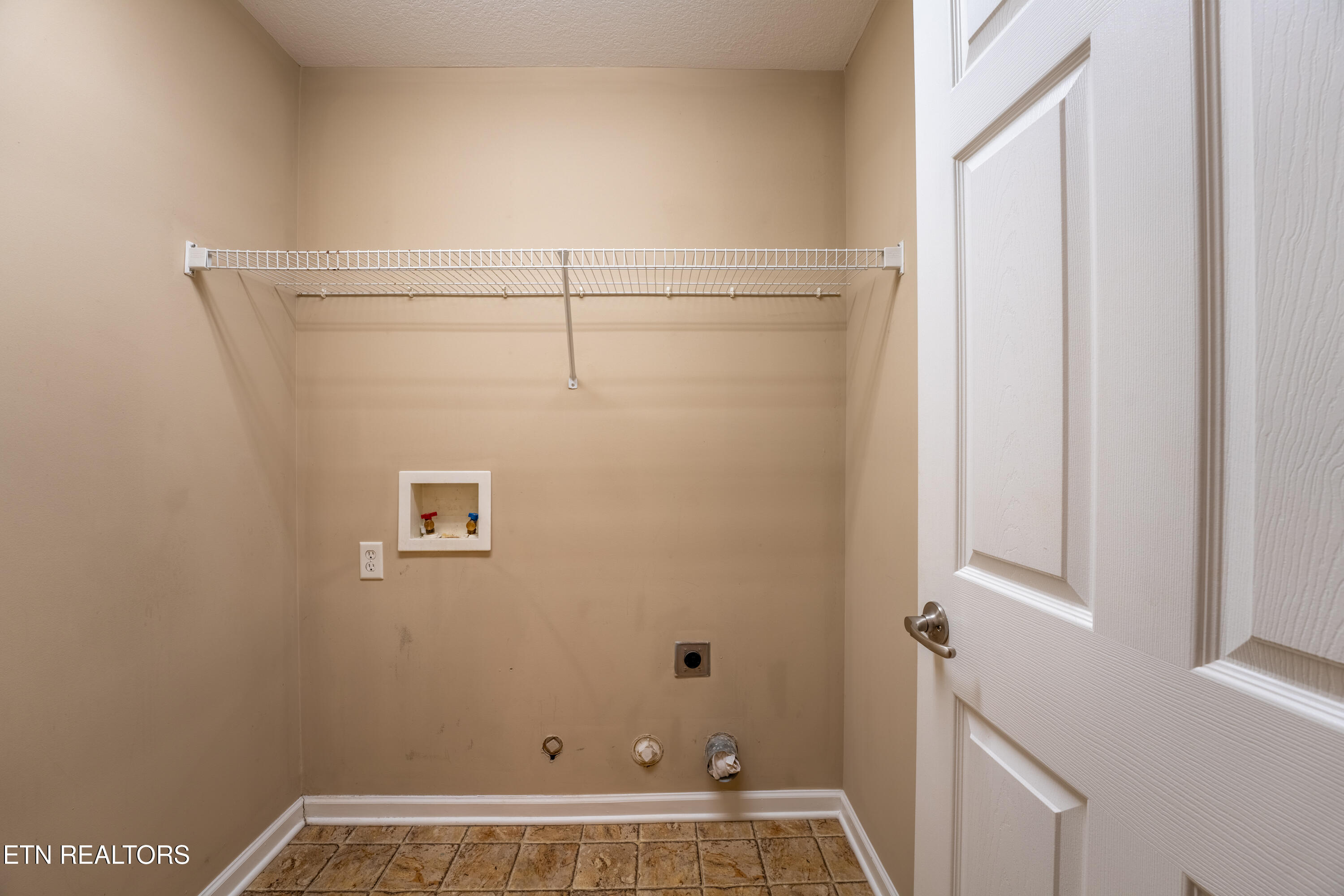 7321 Long Shot Lane Knoxville TN 37918