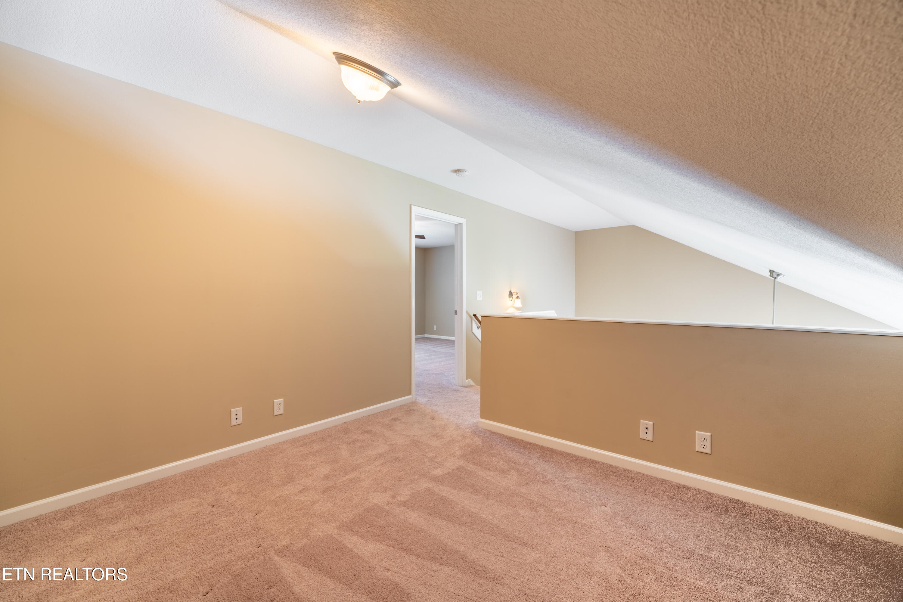 7321 Long Shot Lane Knoxville TN 37918