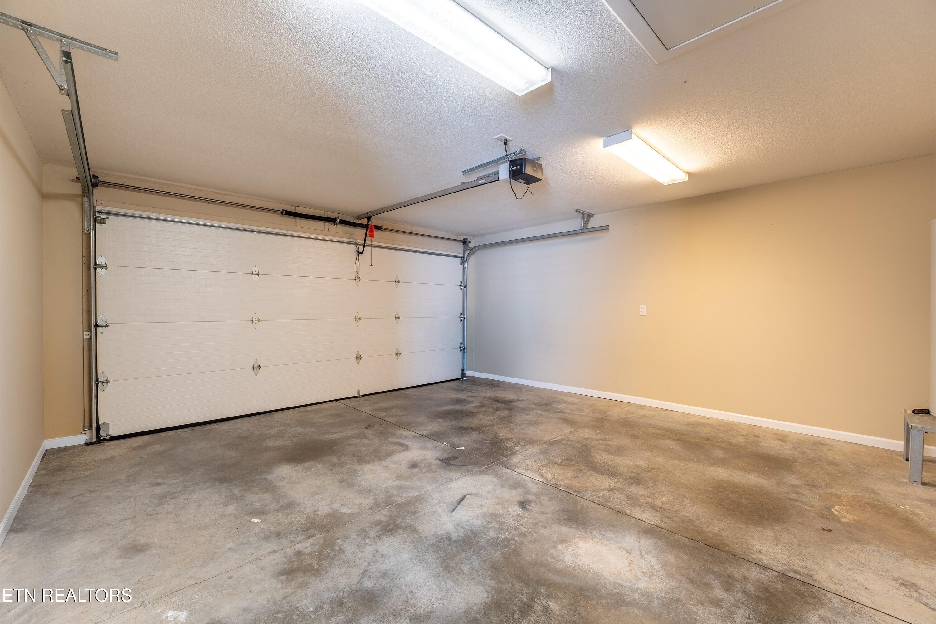 7321 Long Shot Lane Knoxville TN 37918