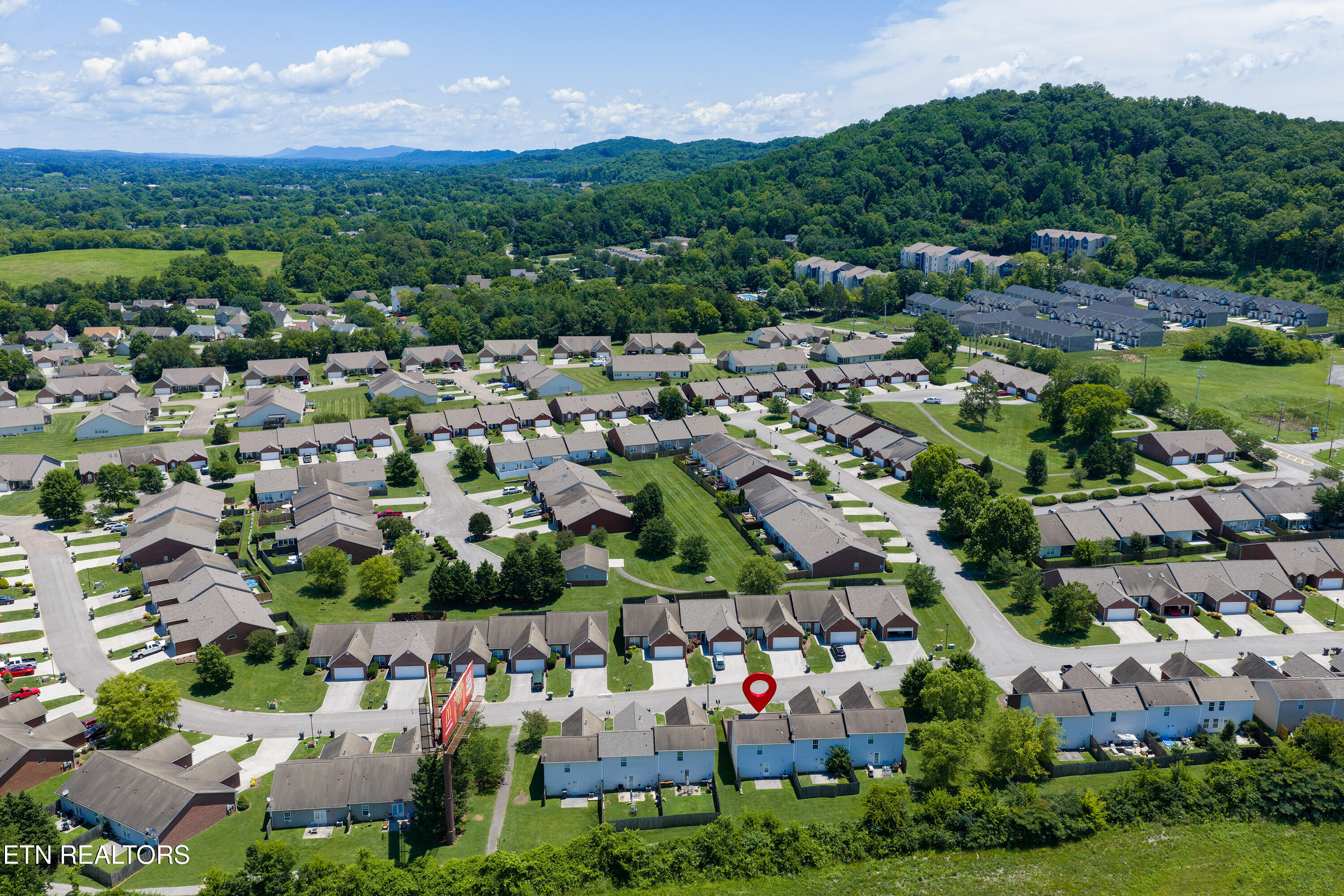 7321 Long Shot Lane Knoxville TN 37918