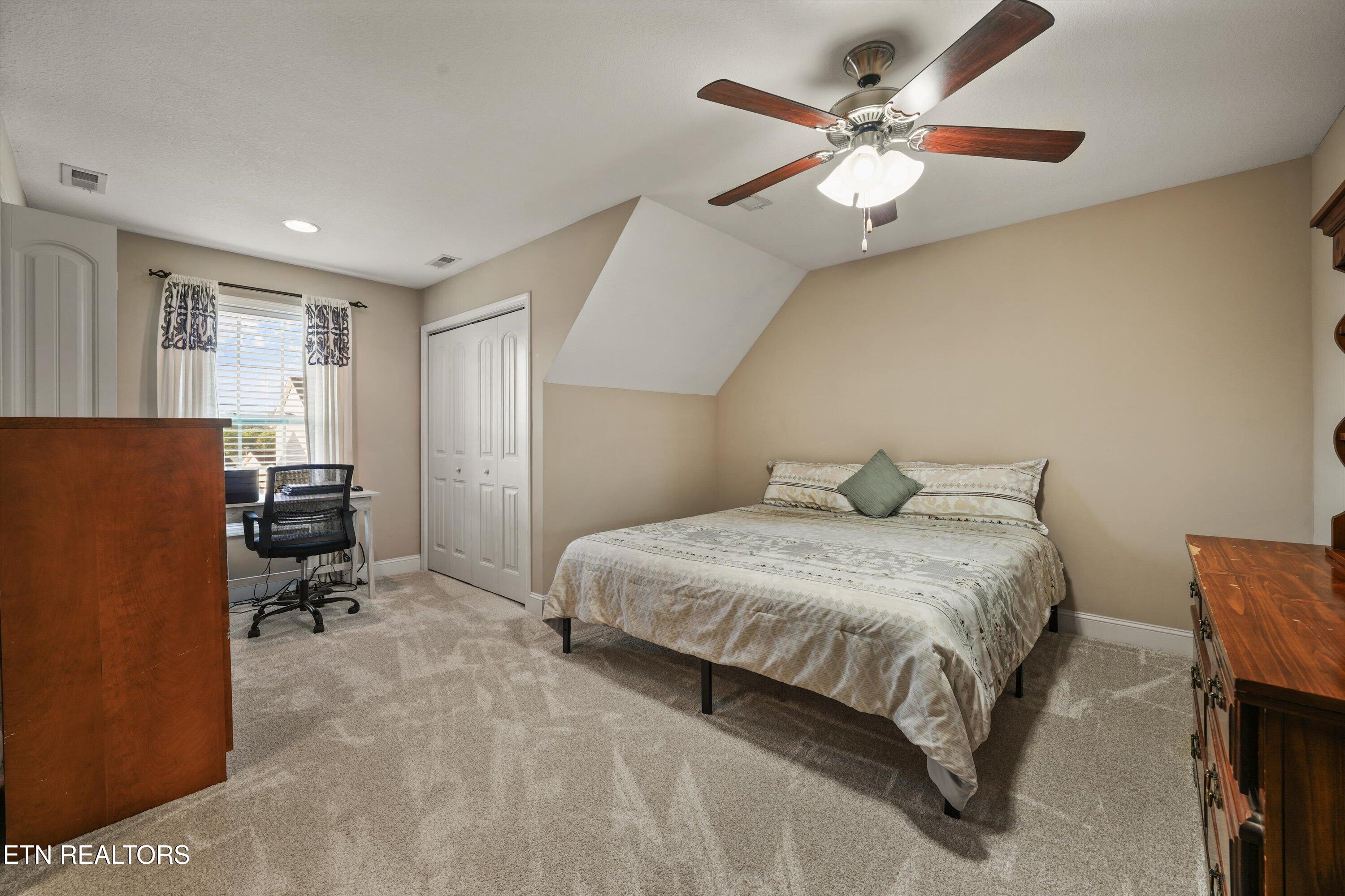 1729 Point Wood Drive Knoxville TN 37920