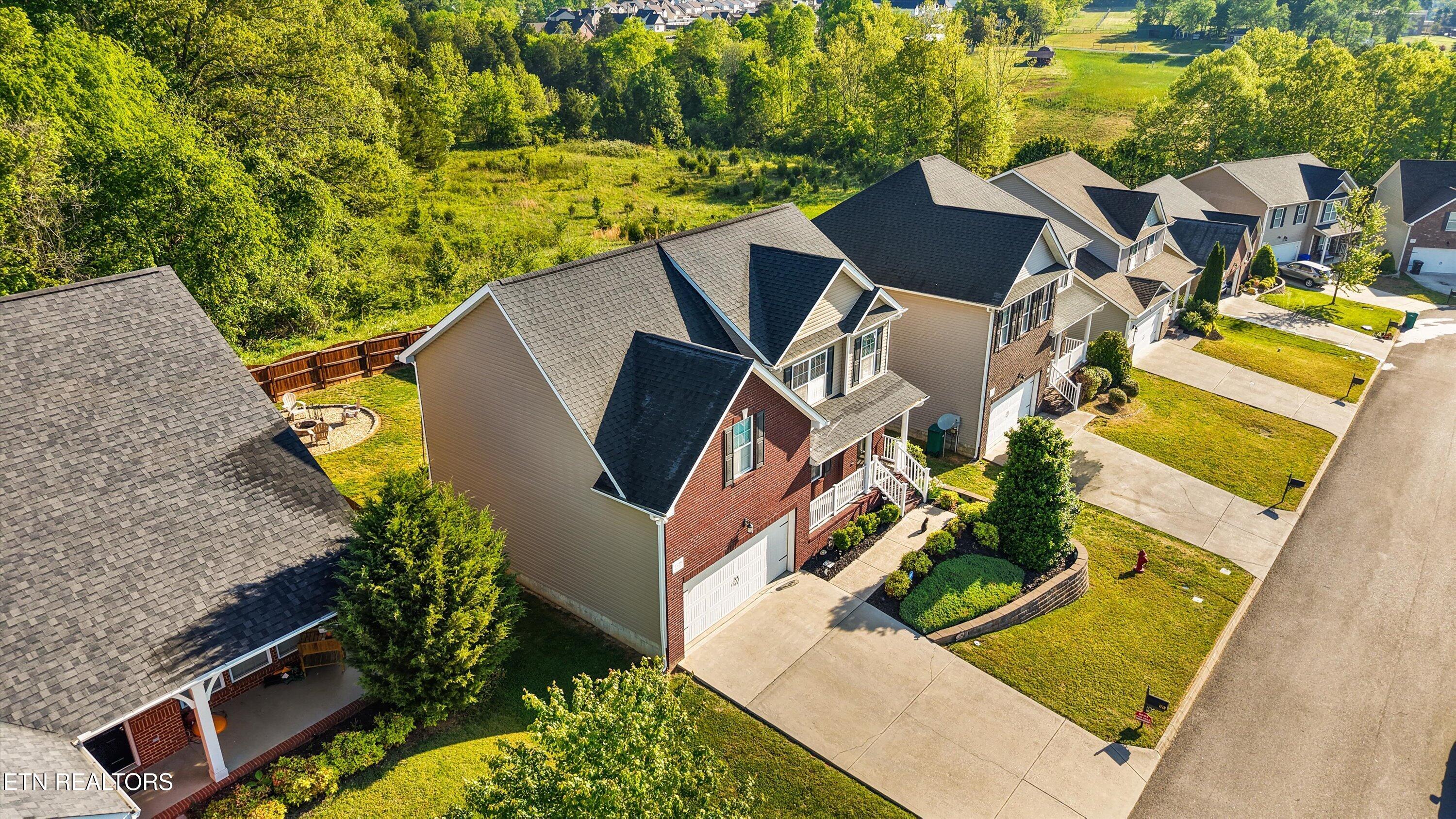 1729 Point Wood Drive Knoxville TN 37920