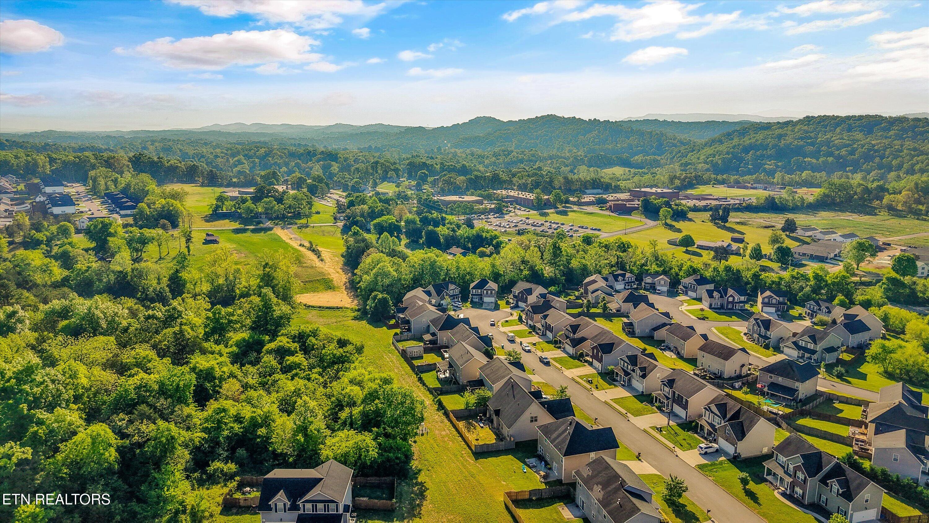 1729 Point Wood Drive Knoxville TN 37920
