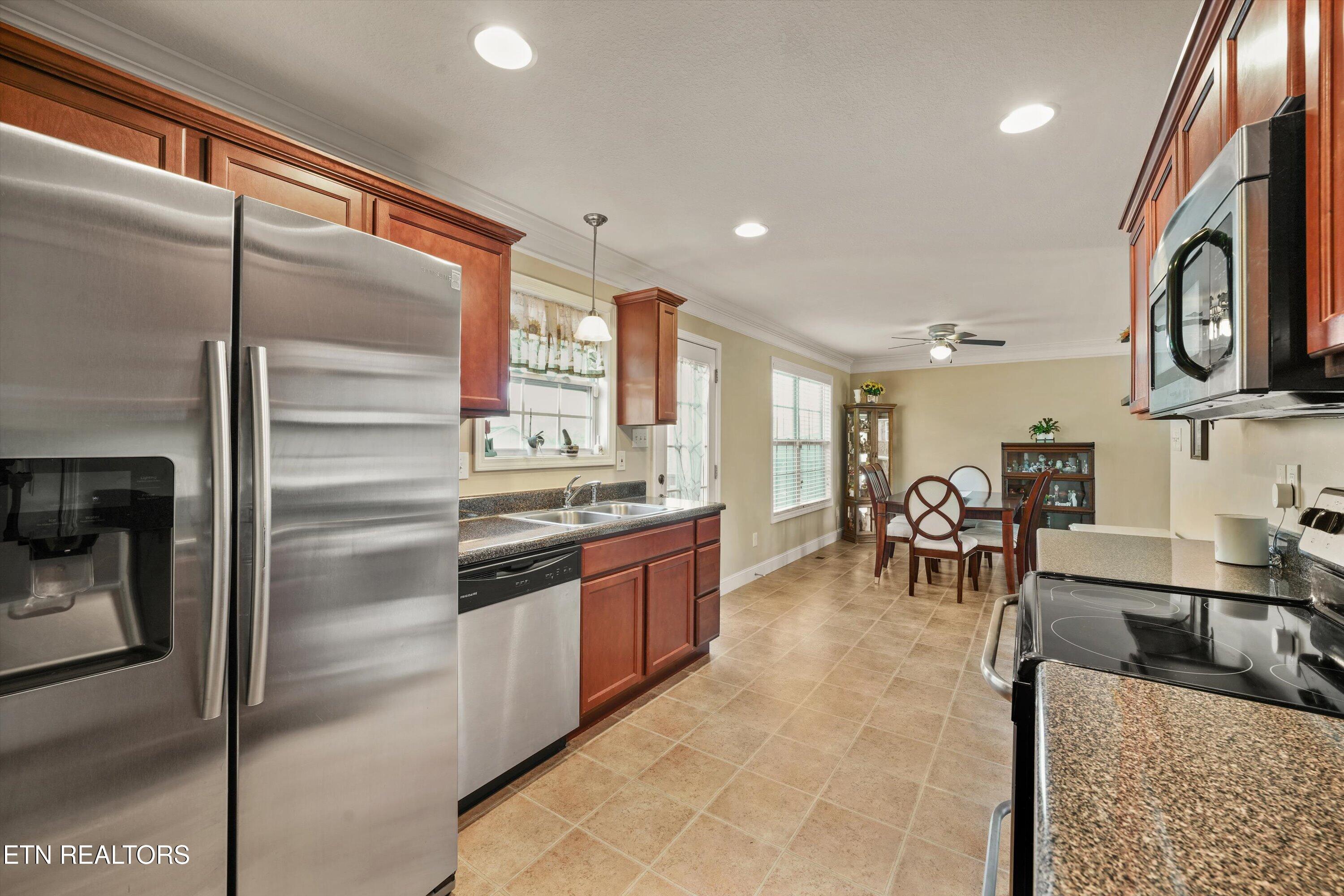 1729 Point Wood Drive Knoxville TN 37920