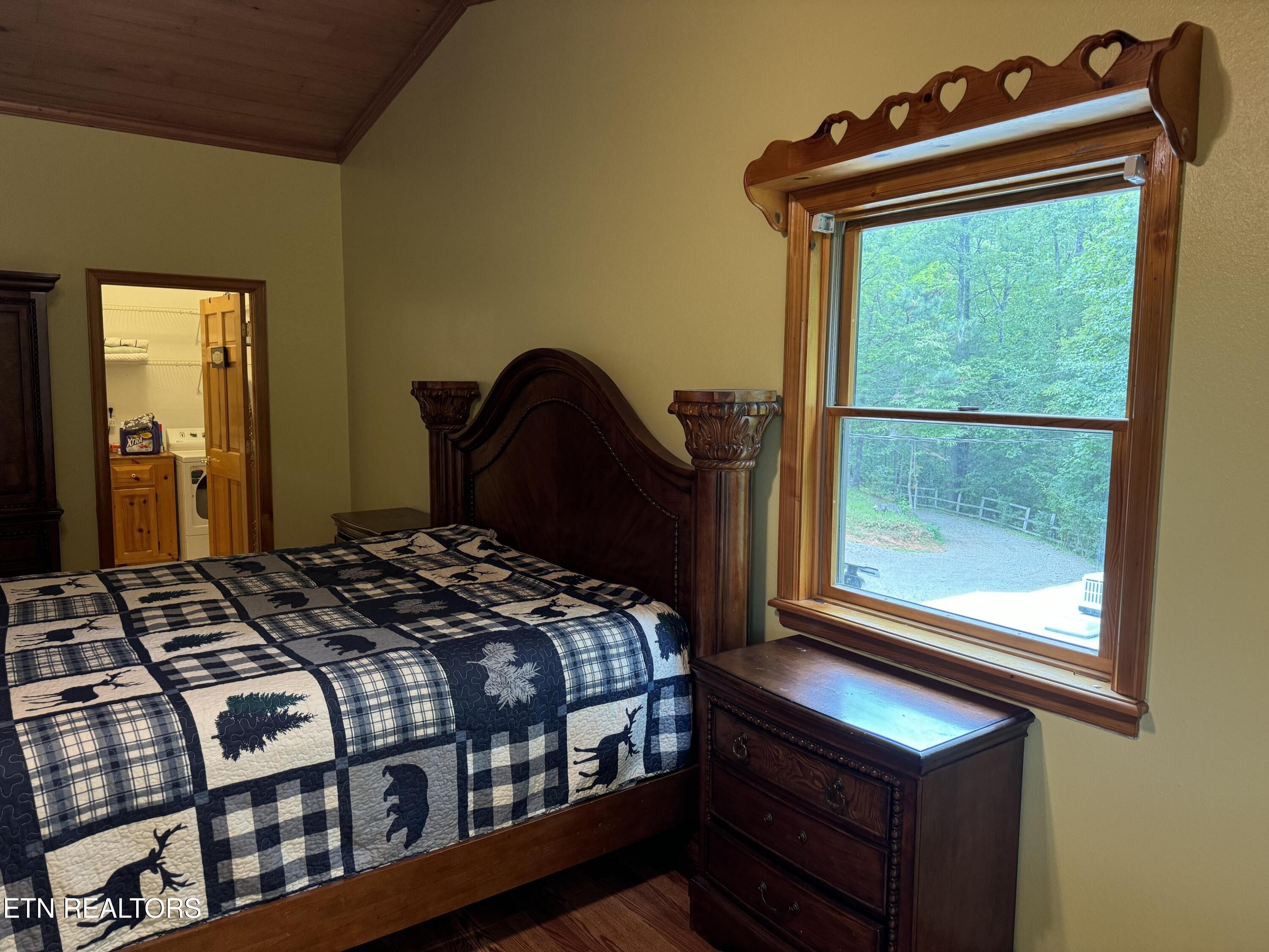 5475 Otto Williams Road Cosby TN 37722