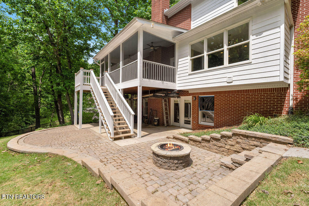 10708 Wood Oak Court Knoxville TN 37922
