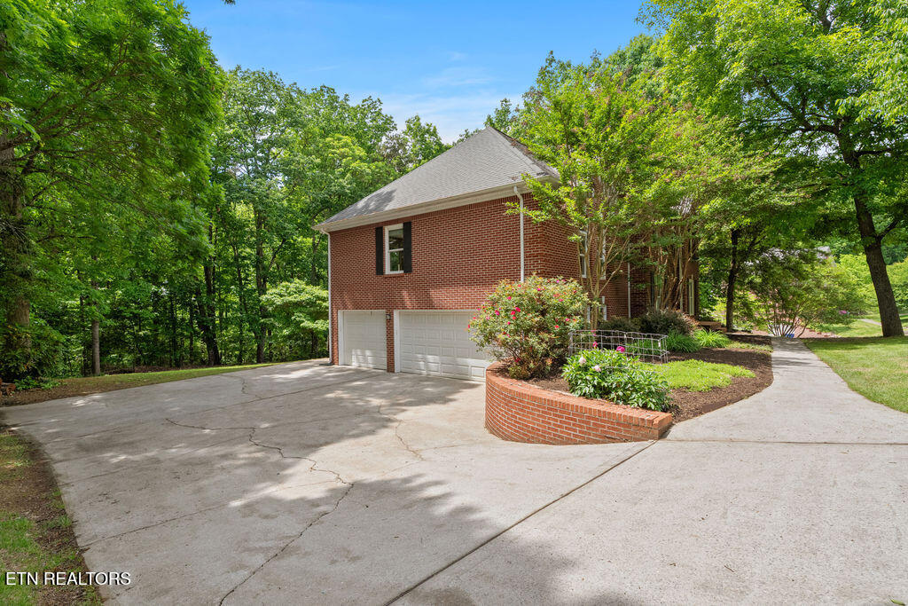 10708 Wood Oak Court Knoxville TN 37922