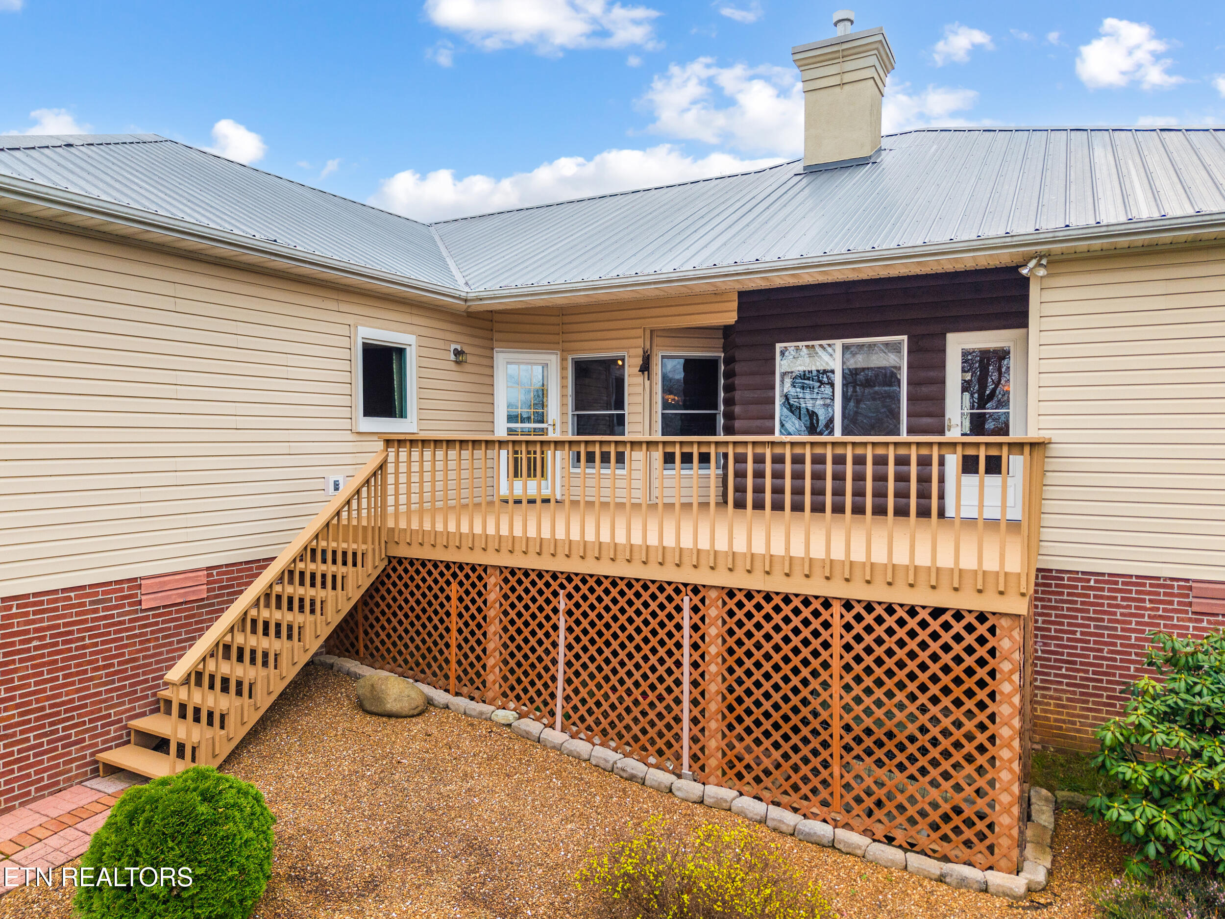 1861 Big Buck Lane Sevierville TN 37876