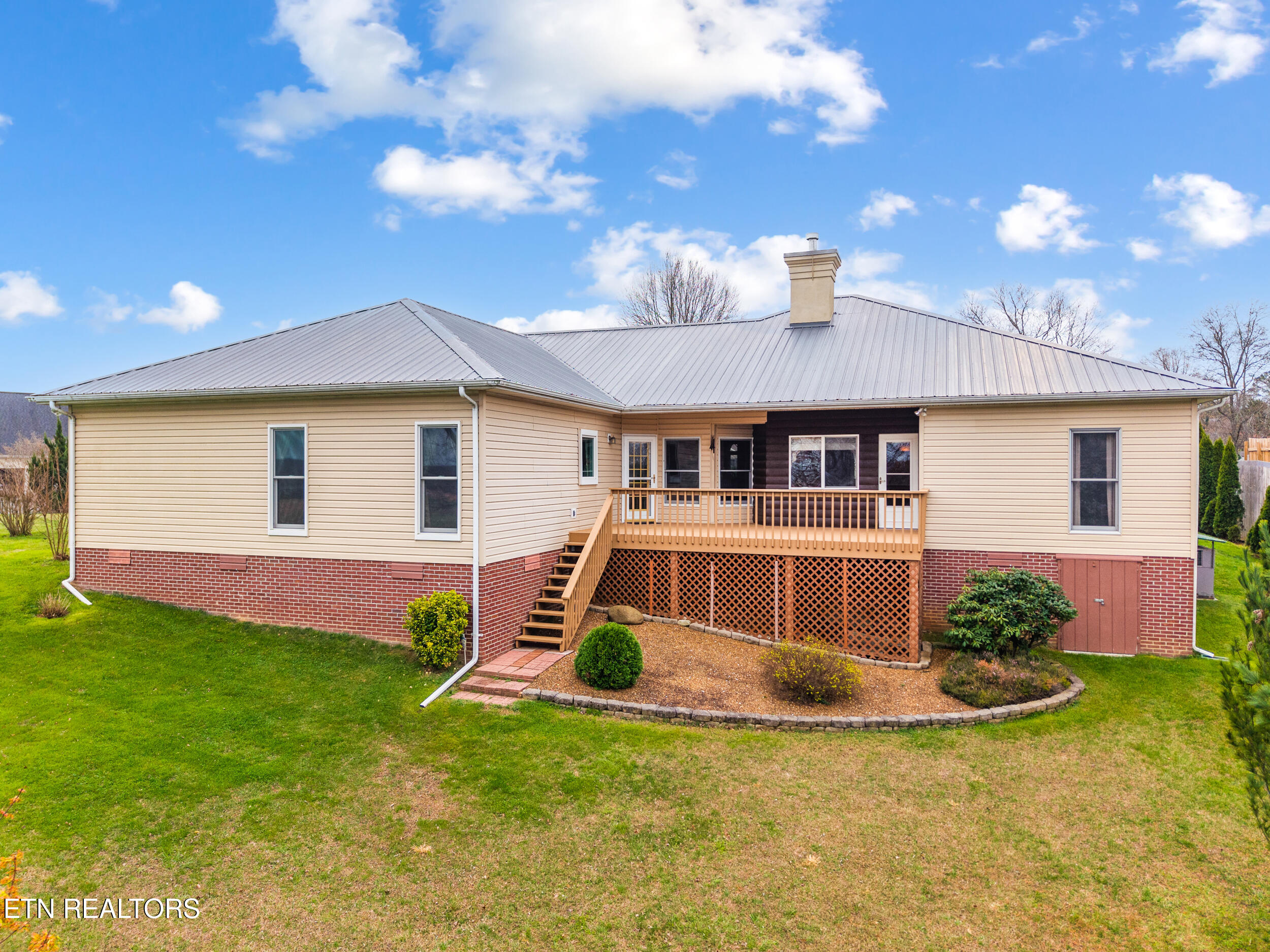 1861 Big Buck Lane Sevierville TN 37876