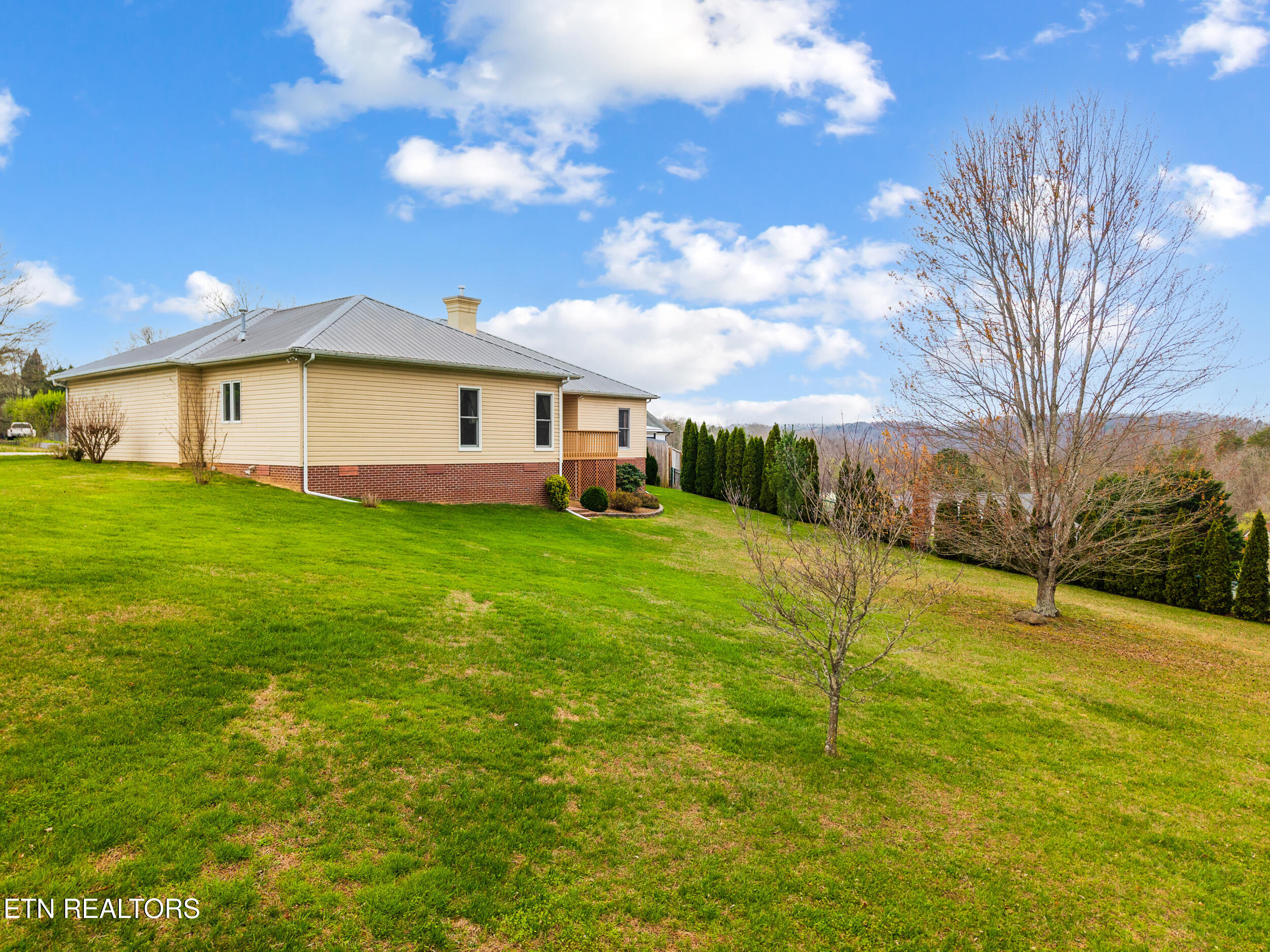 1861 Big Buck Lane Sevierville TN 37876