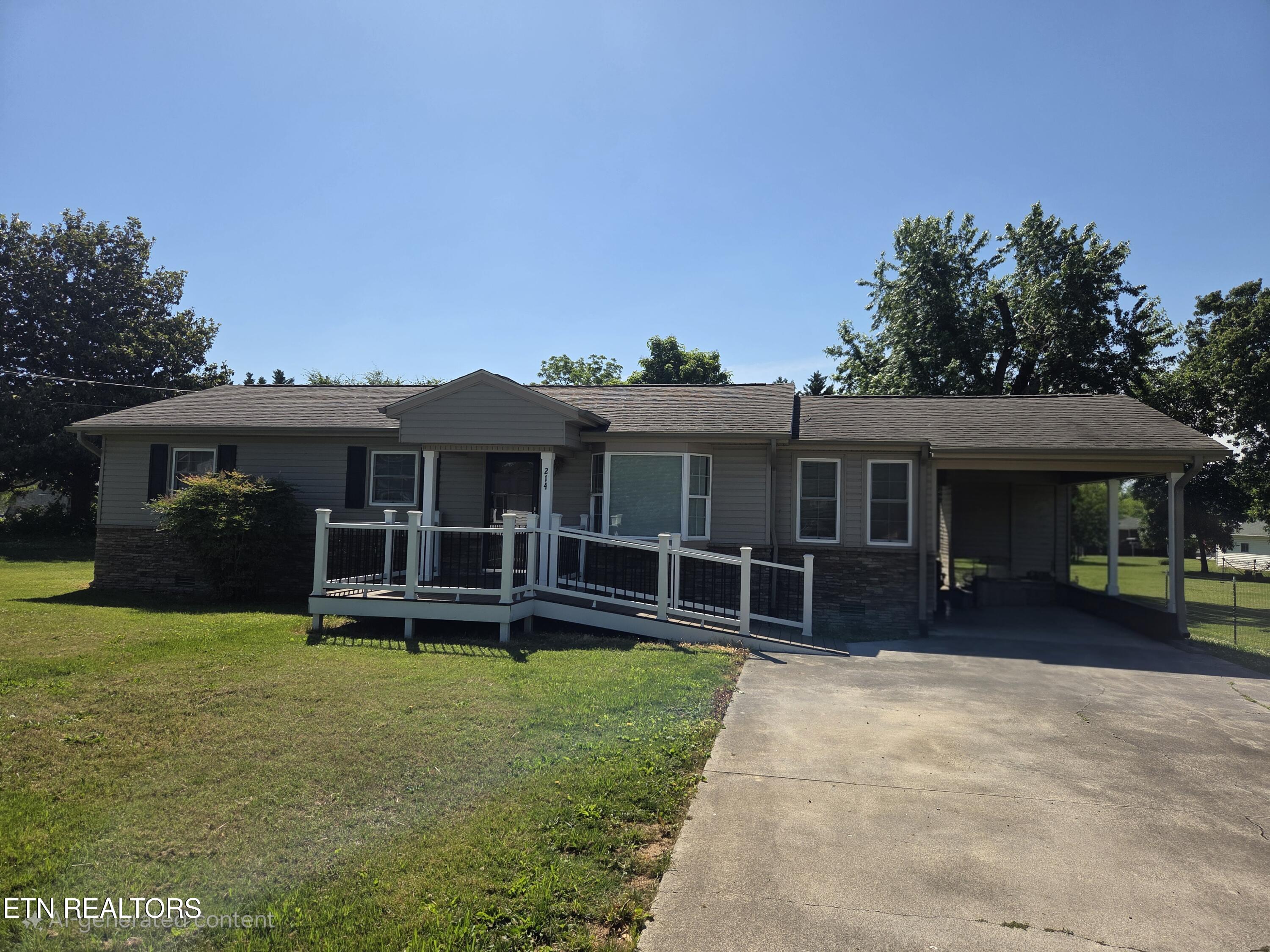 214 Wooddale Street Maryville TN 37801