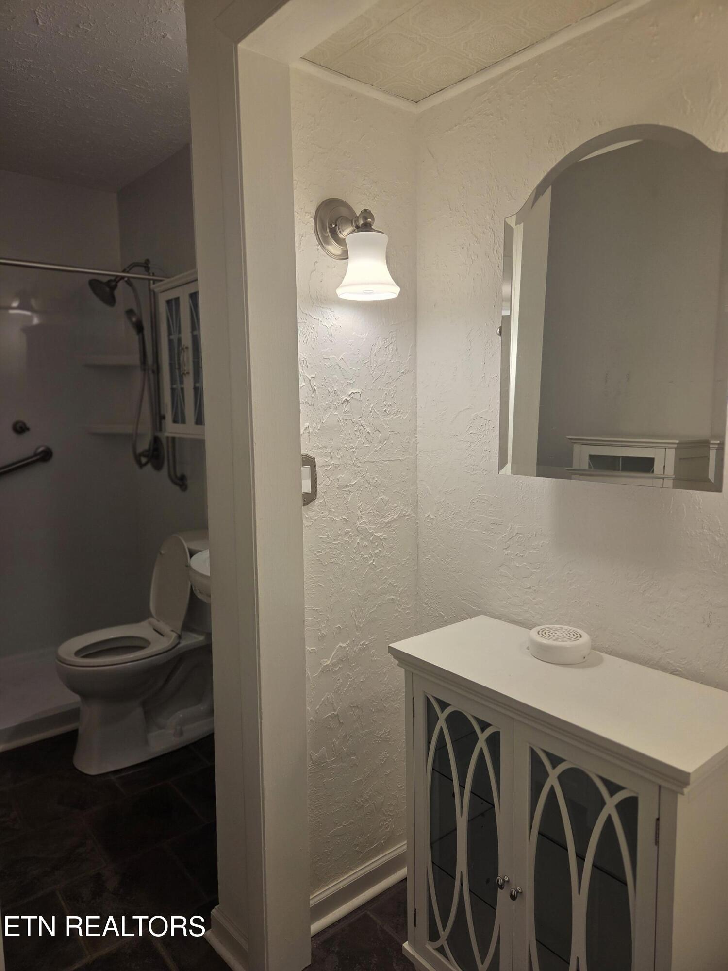 214 Wooddale Street Maryville TN 37801