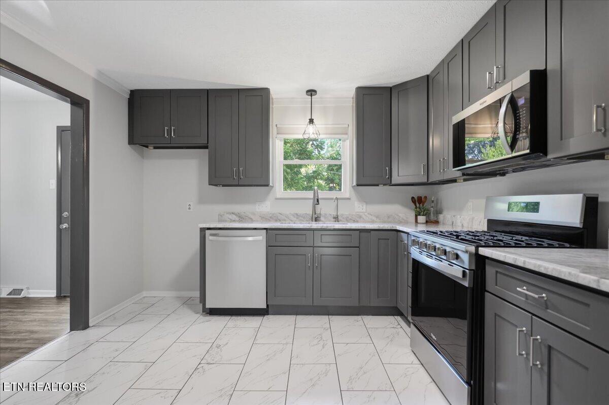 2018 Swarthmore Lane Maryville TN 37804