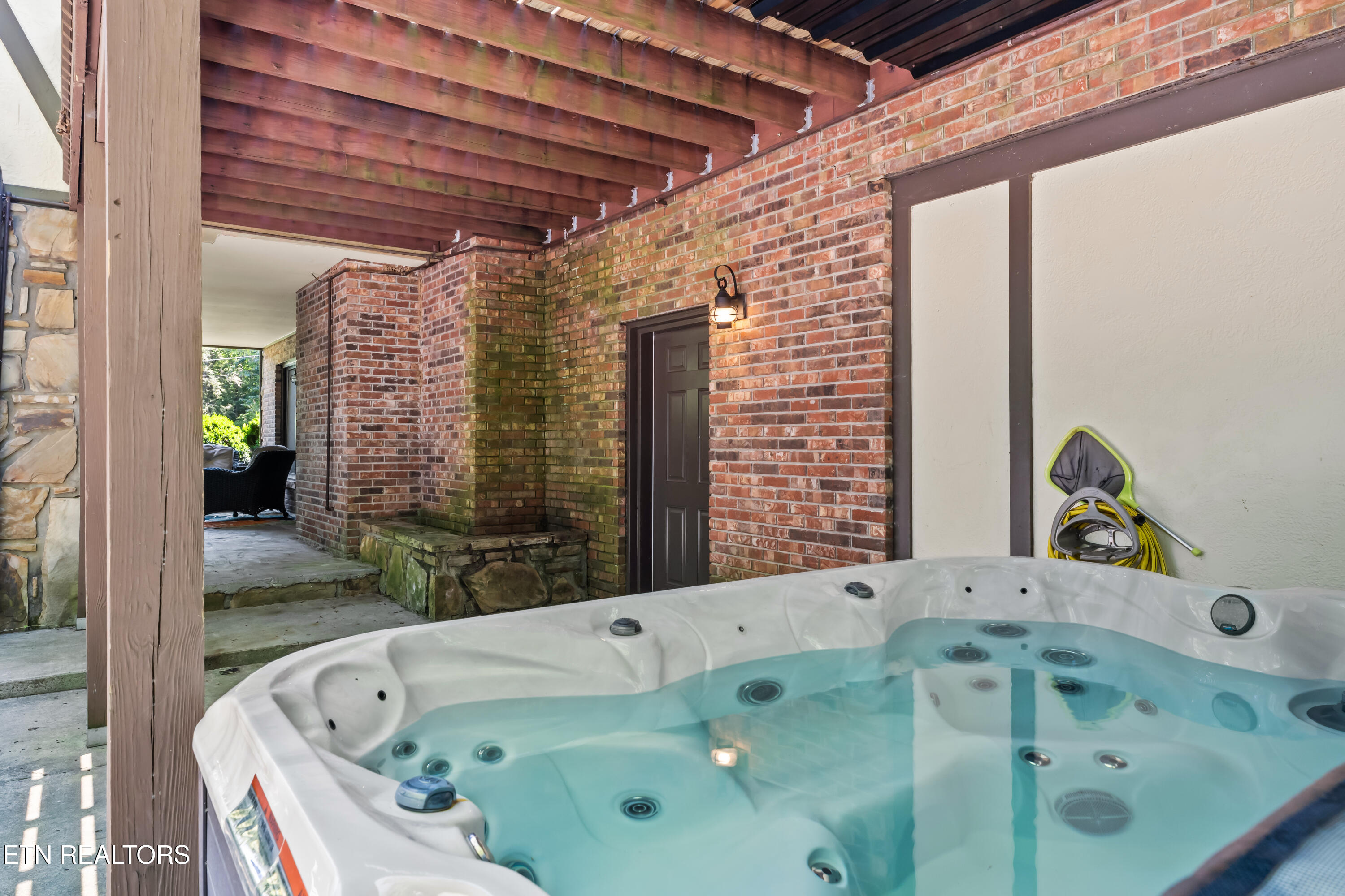 1056 Topside Drive Sevierville TN 37862