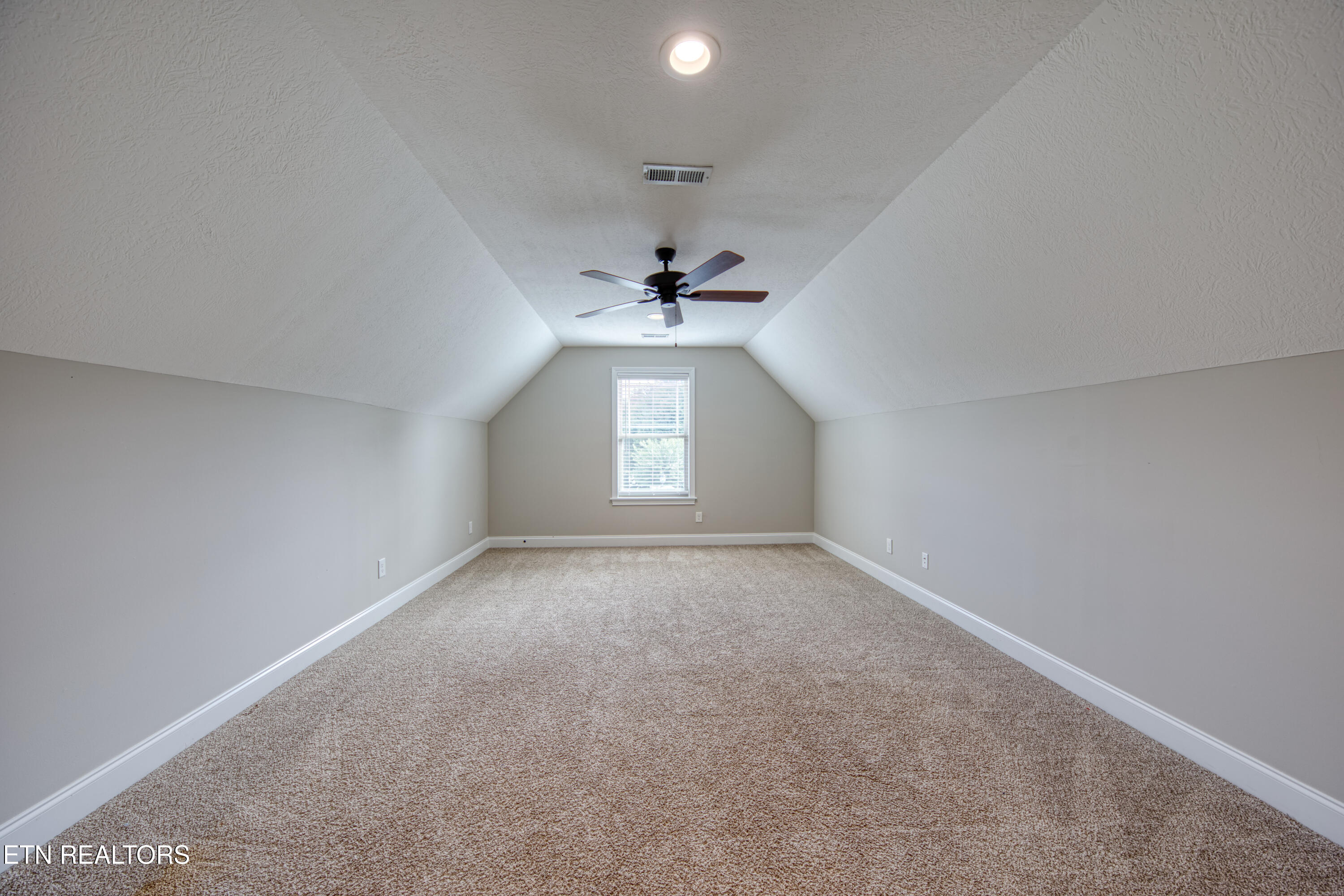 141 Olympic Drive Lenoir City TN 37771