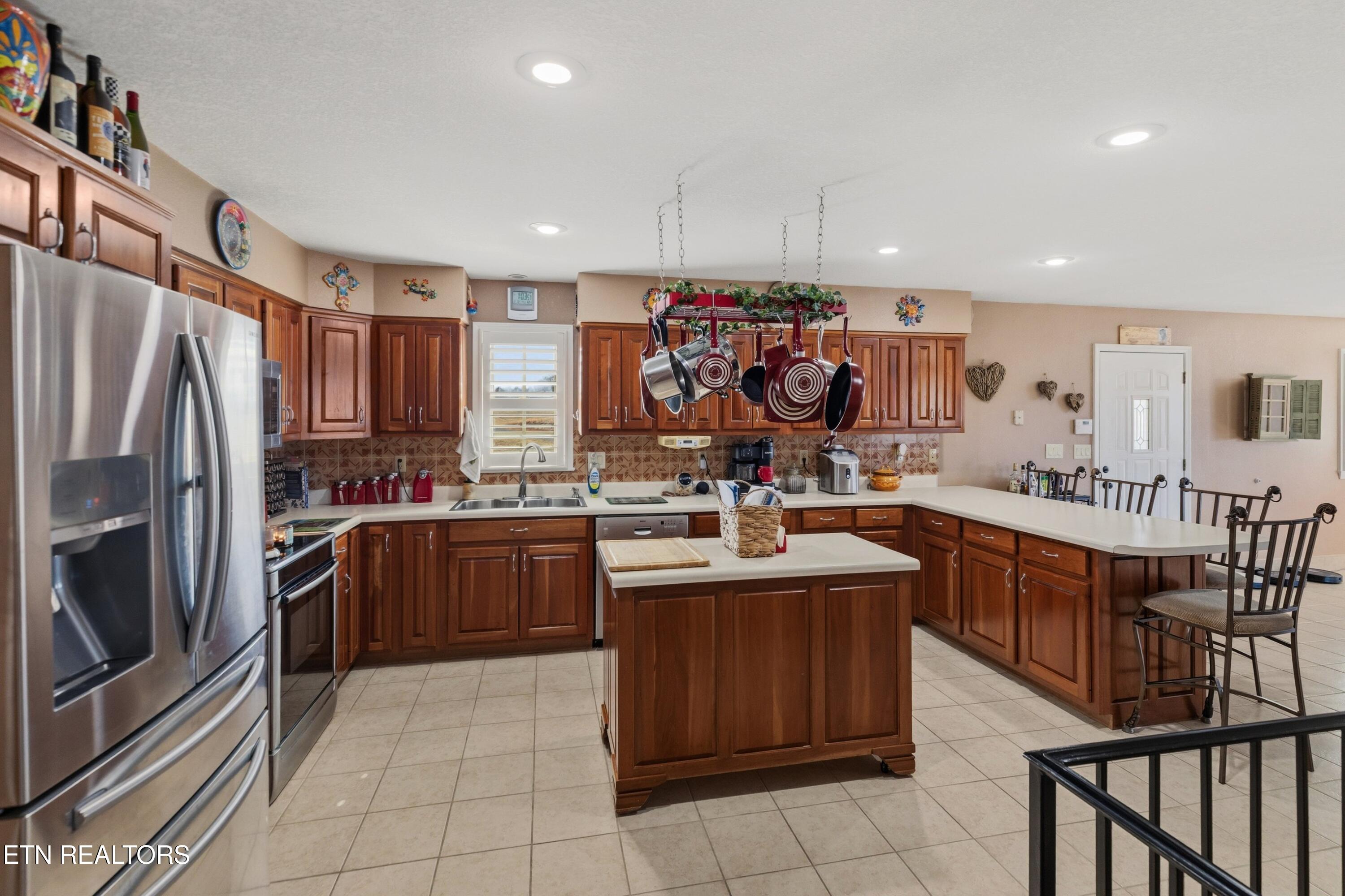1900 U.s. 321 Parrottsville TN 37843