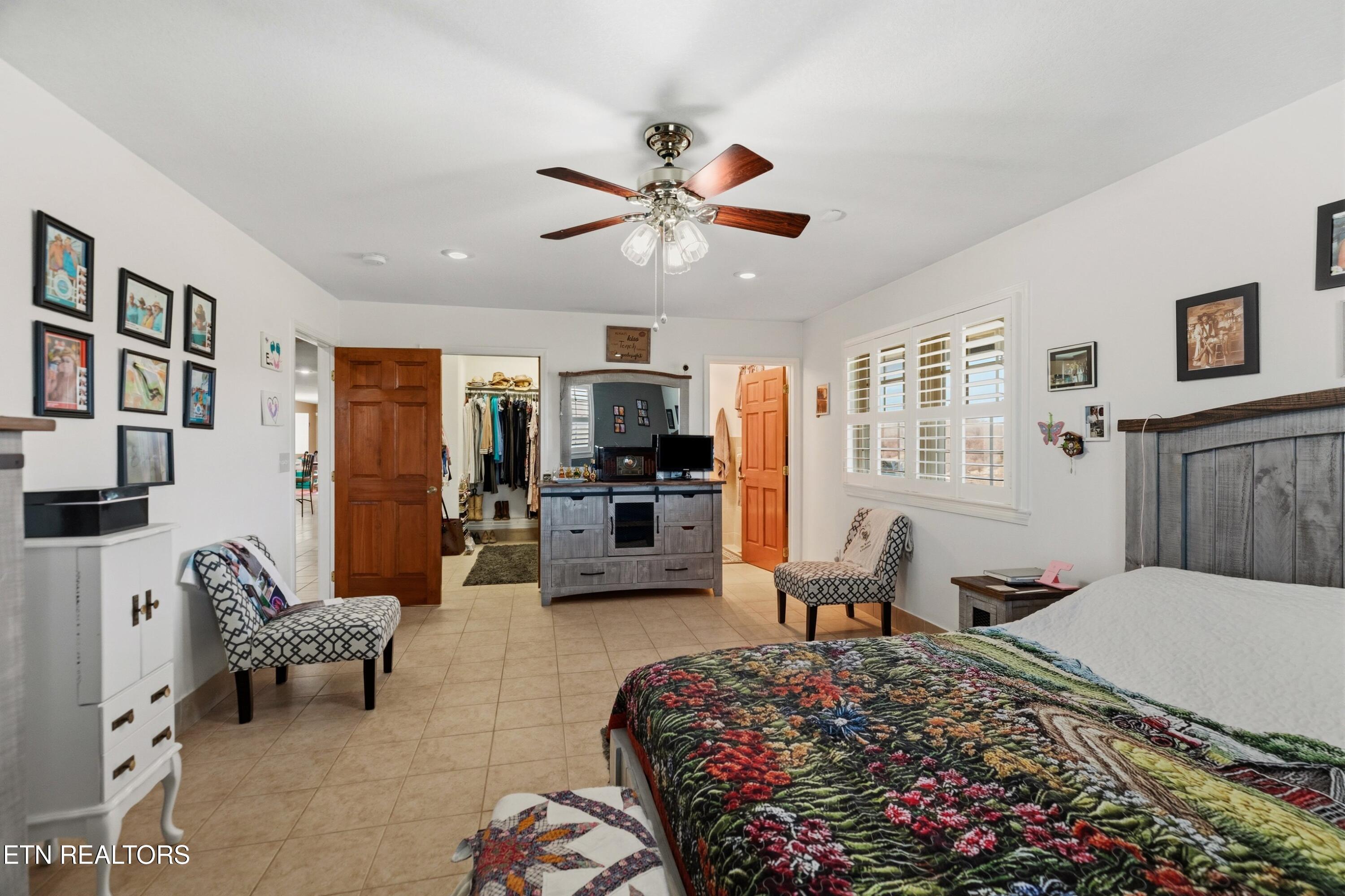 1900 U.s. 321 Parrottsville TN 37843