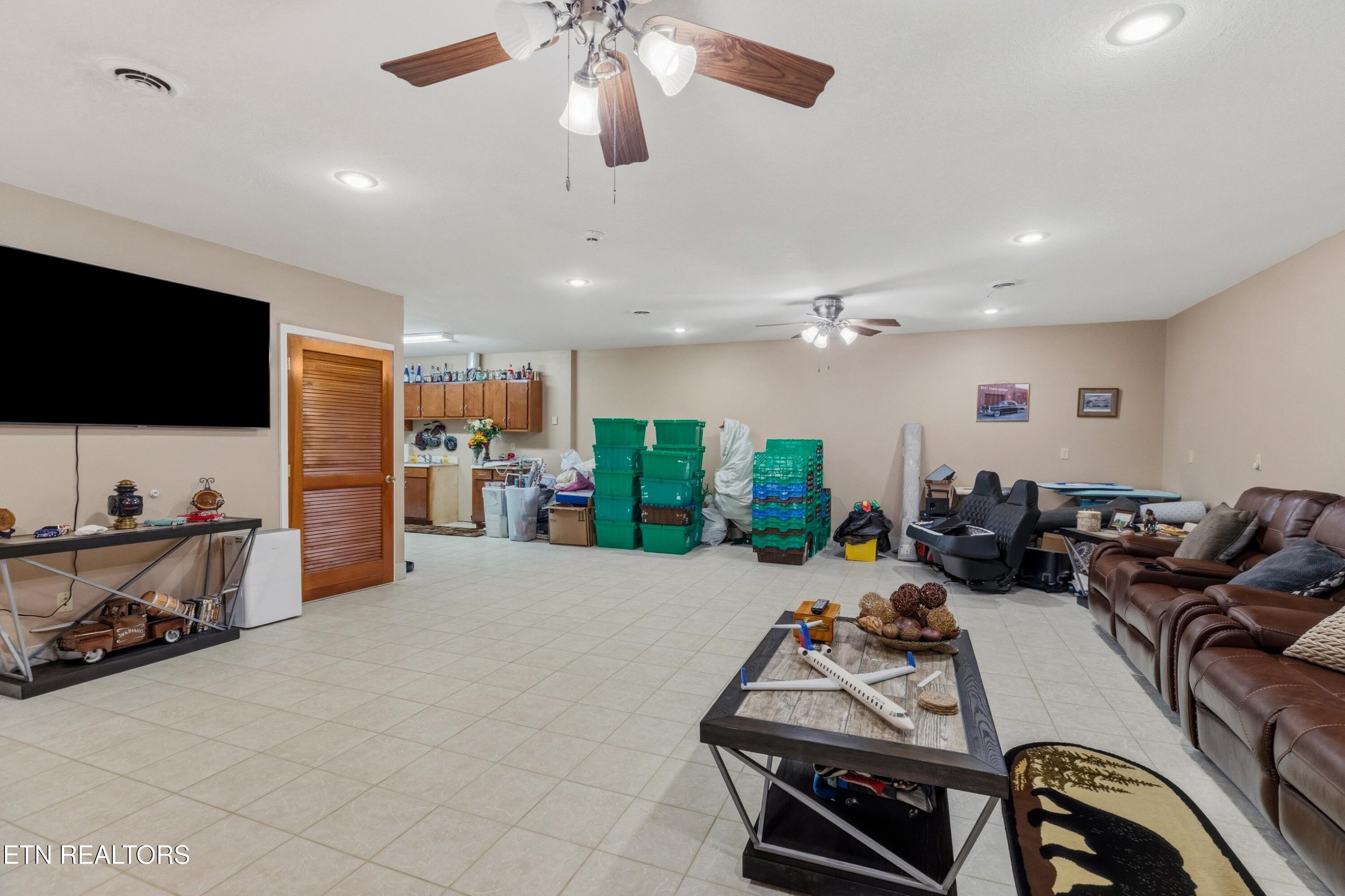 1900 U.s. 321 Parrottsville TN 37843