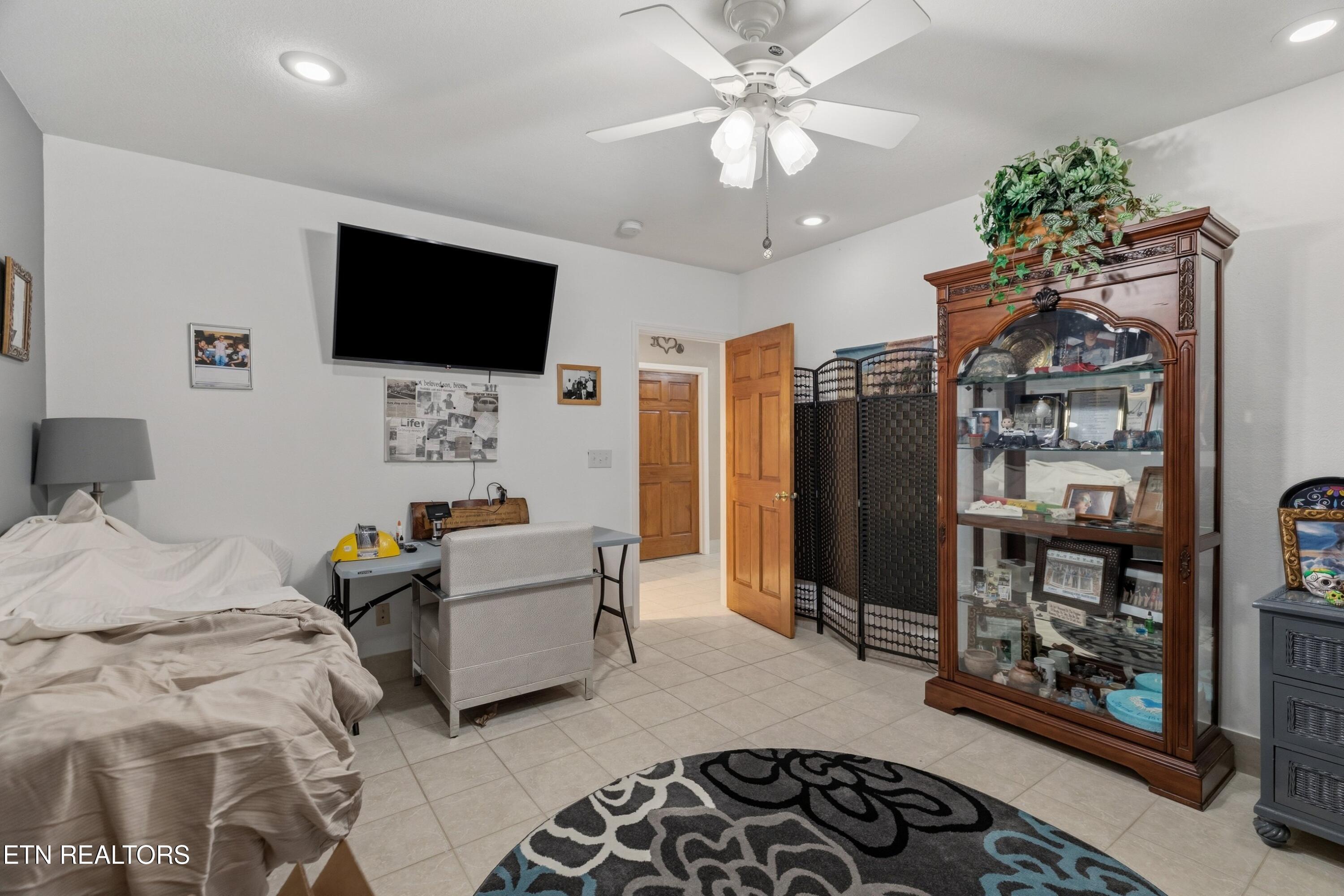 1900 U.s. 321 Parrottsville TN 37843