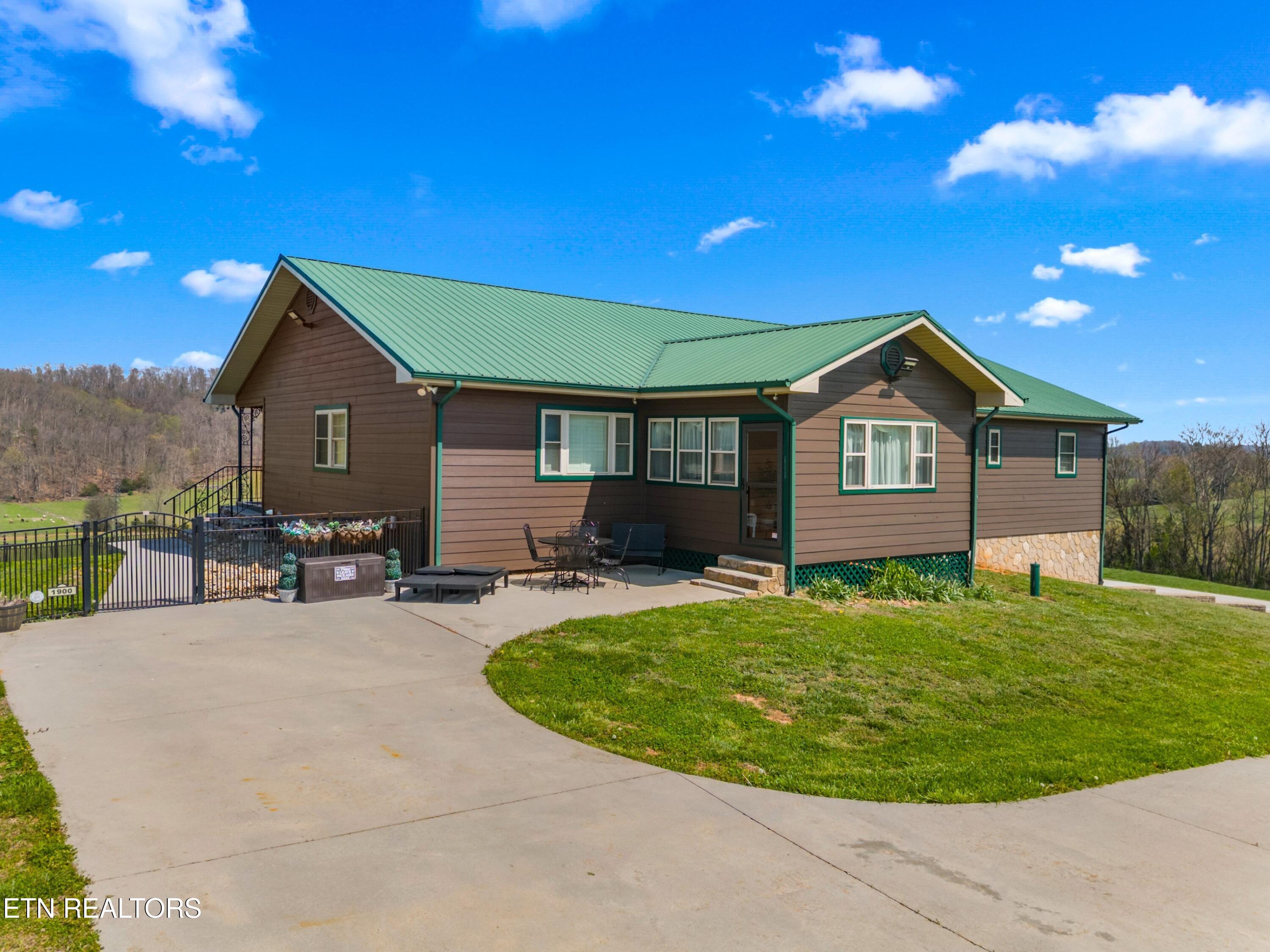 1900 U.s. 321 Parrottsville TN 37843