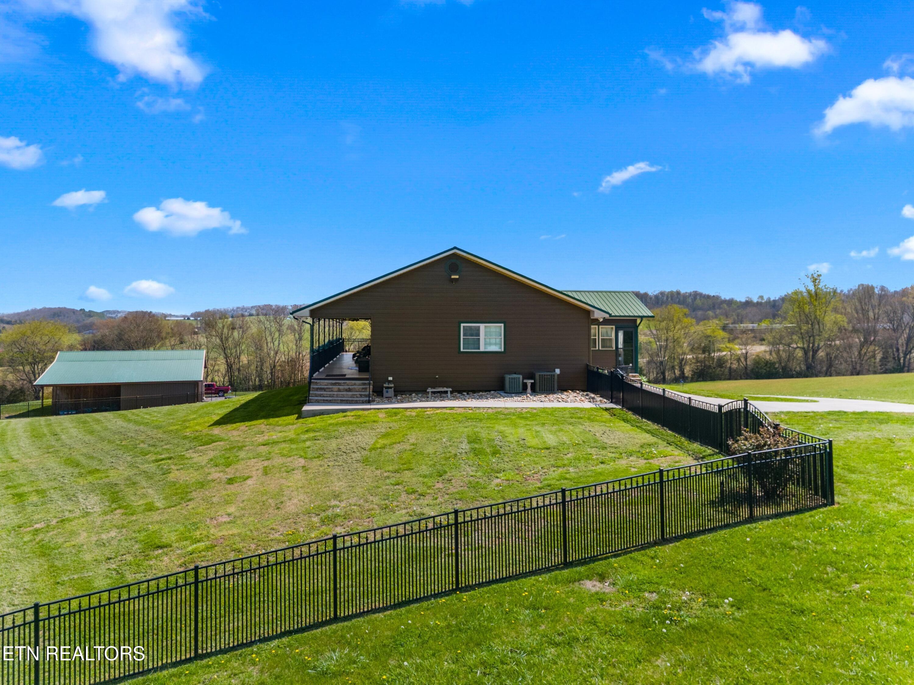 1900 U.s. 321 Parrottsville TN 37843