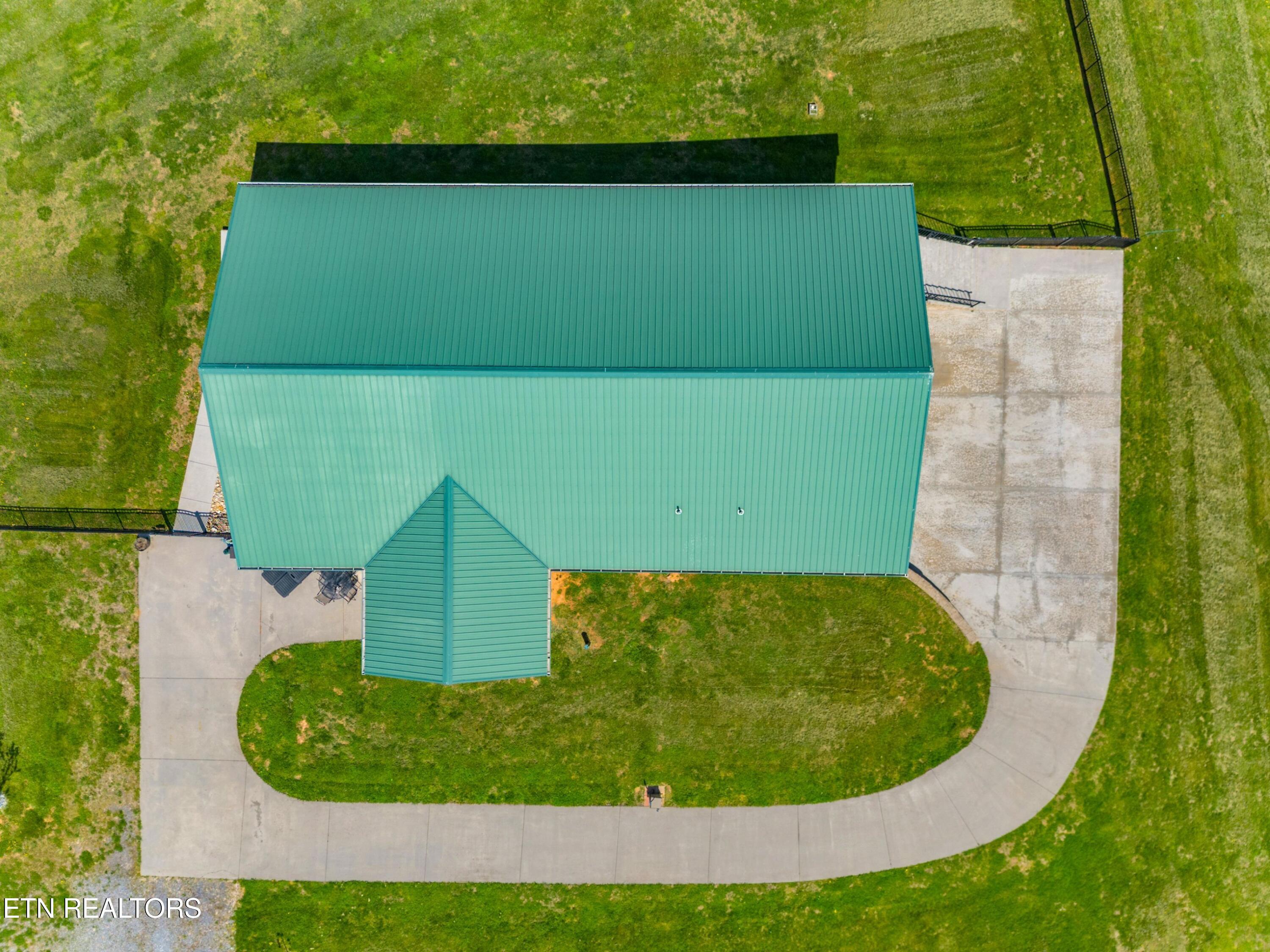 1900 U.s. 321 Parrottsville TN 37843