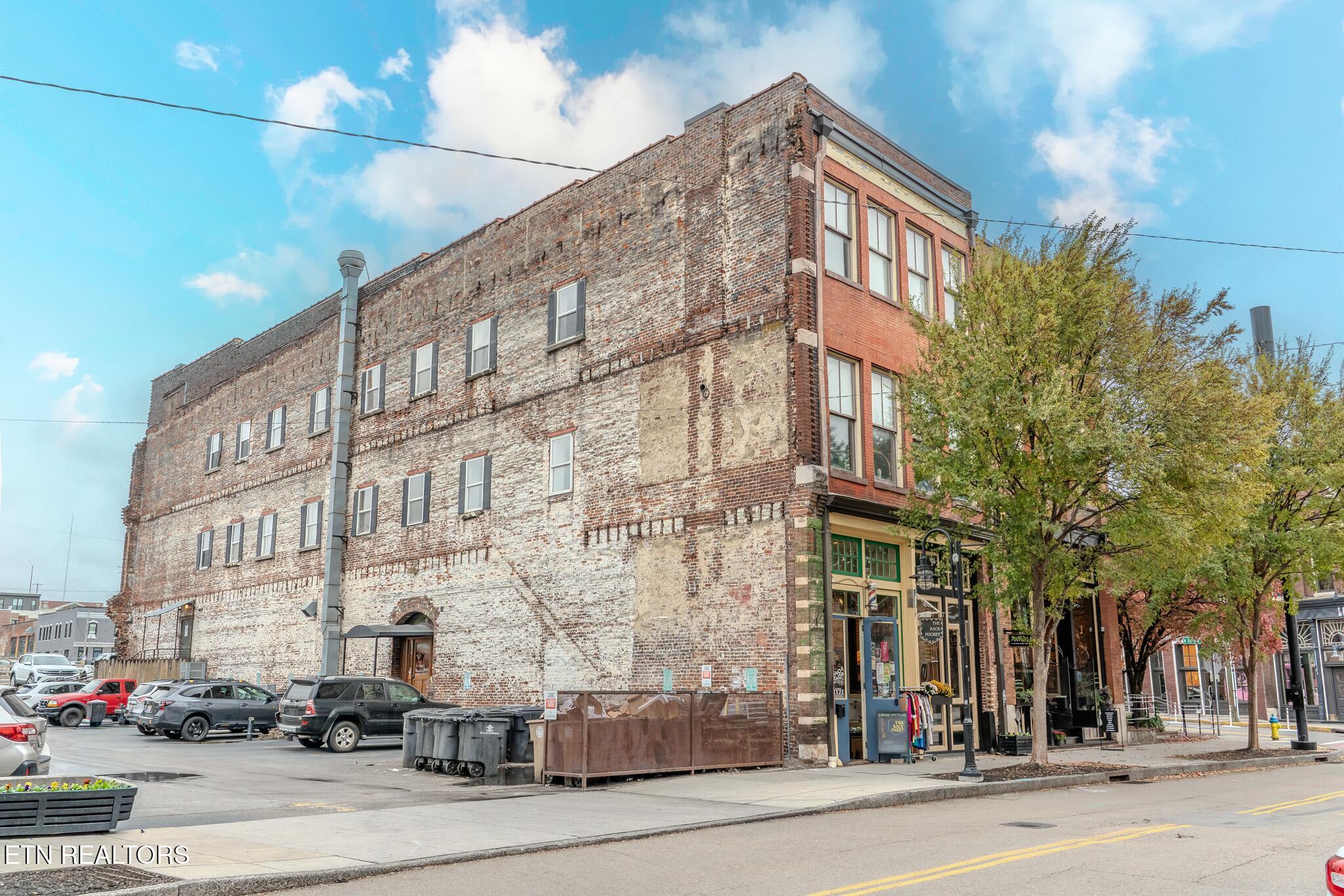 105 W Jackson Avenue Knoxville TN 37902