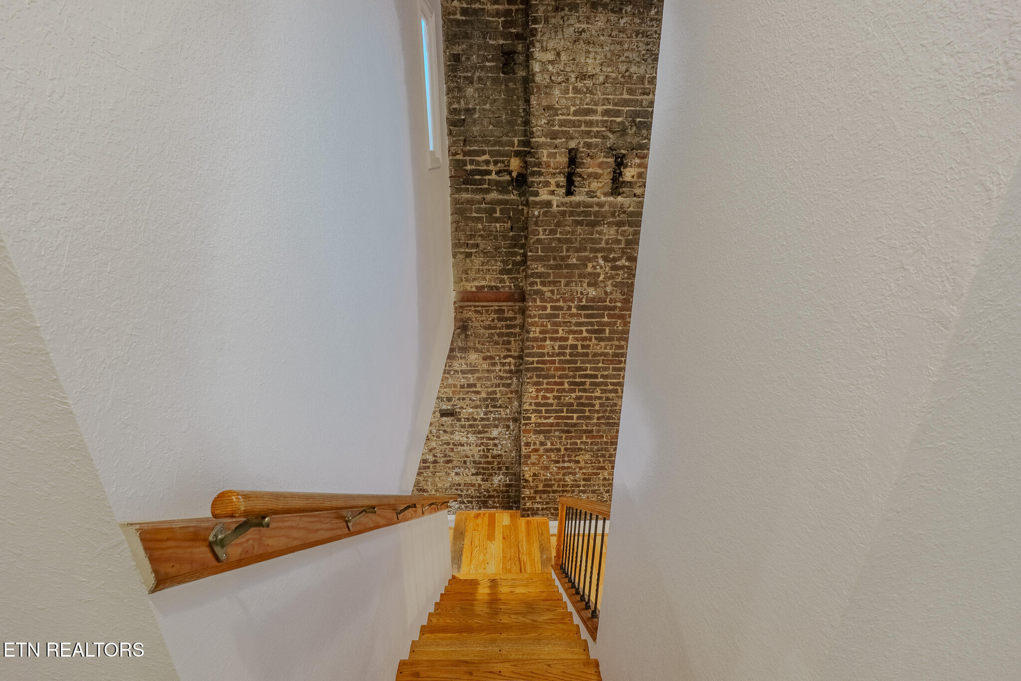 105 W Jackson Avenue Knoxville TN 37902