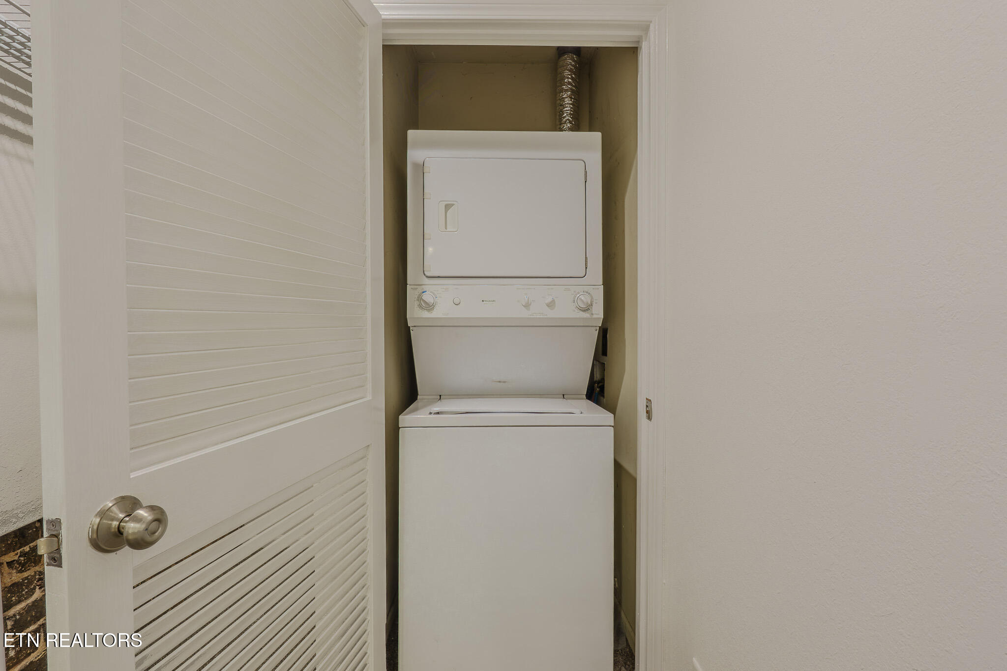 105 W Jackson Avenue Knoxville TN 37902