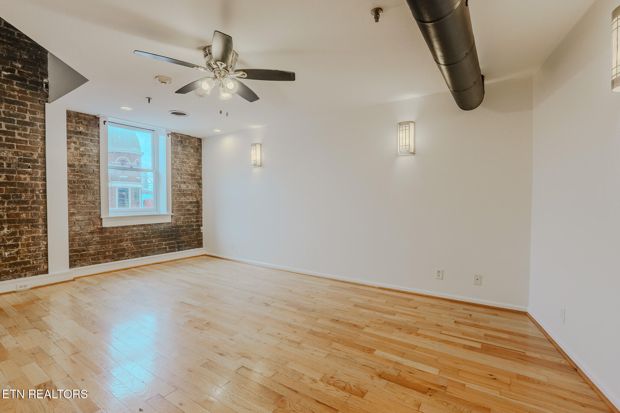 105 W Jackson Avenue Knoxville TN 37902