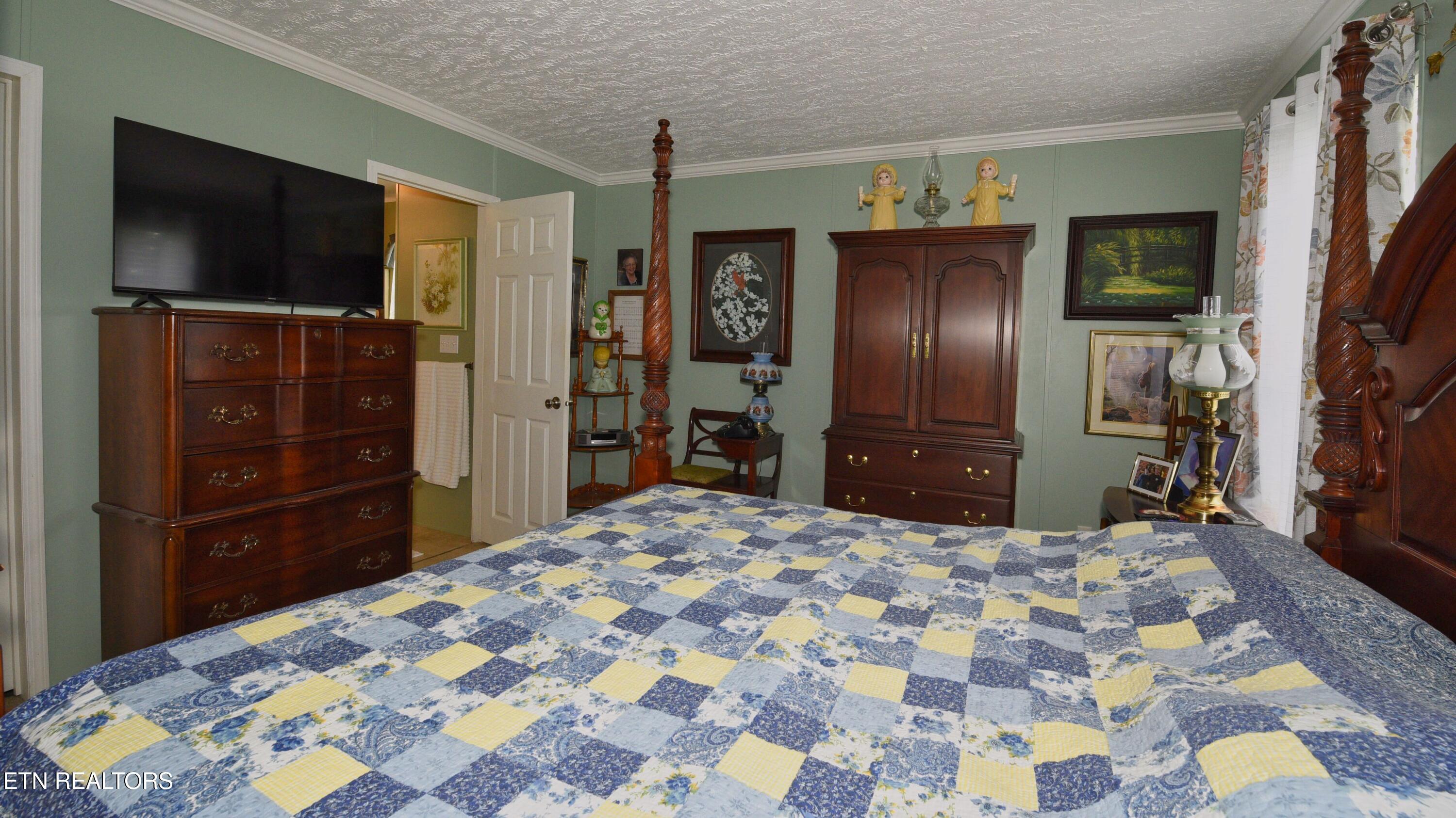 2331 Binginham Sevierville TN 37876