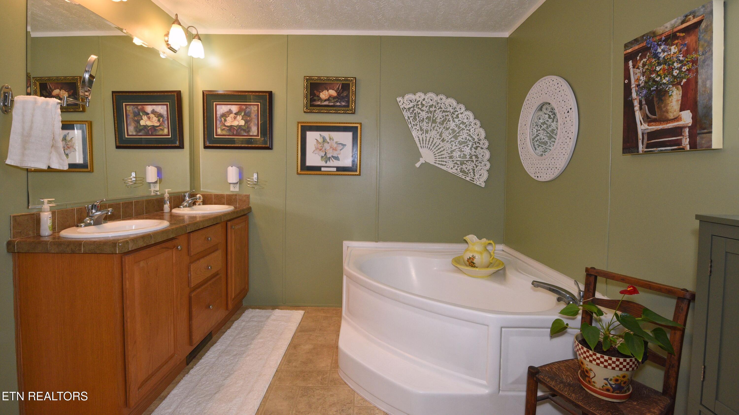 2331 Binginham Sevierville TN 37876