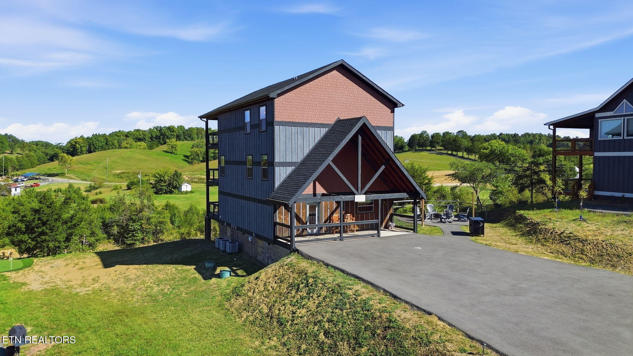 1128 Sanctuary Shores Way Sevierville TN 37876