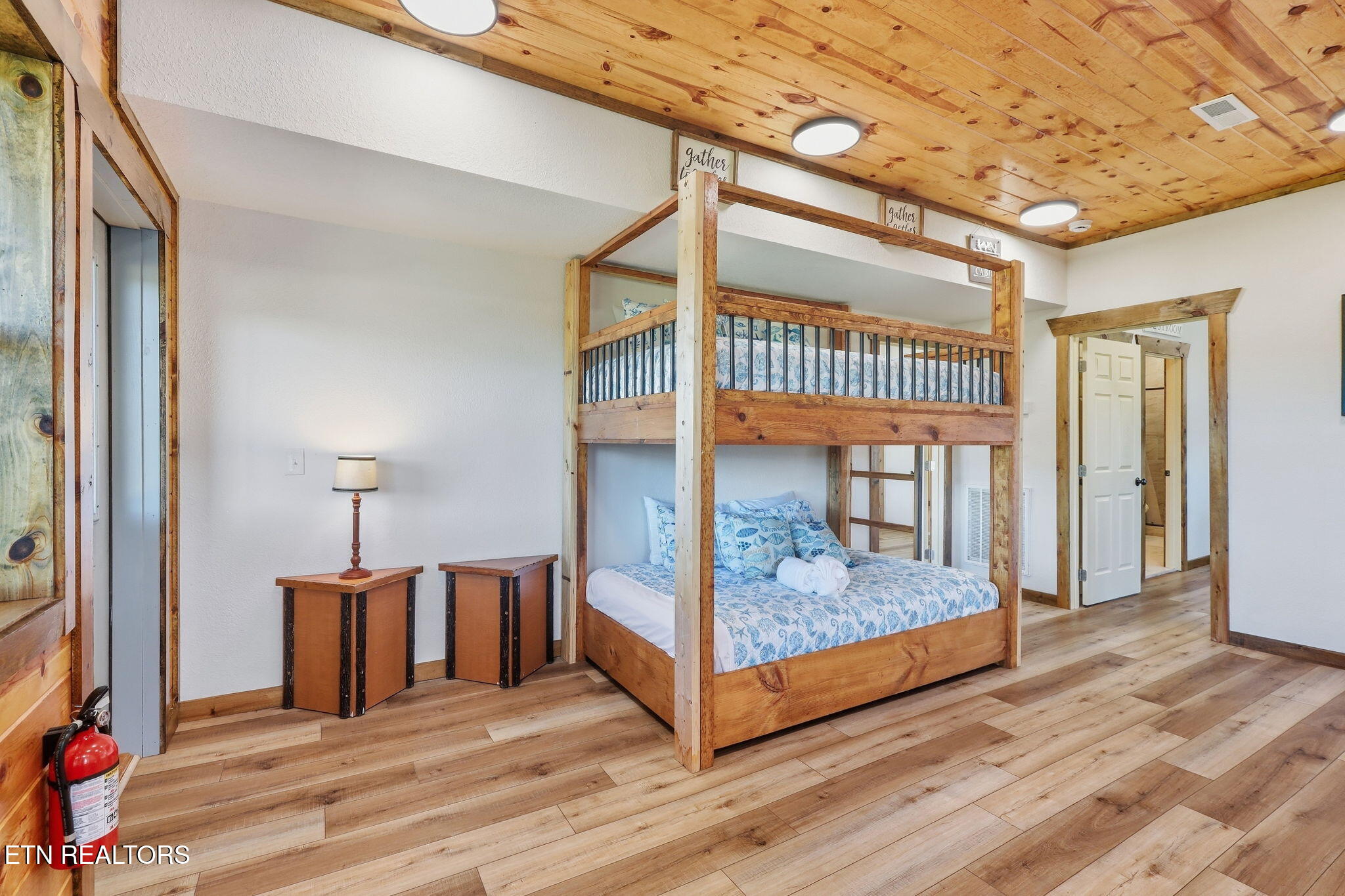 1128 Sanctuary Shores Way Sevierville TN 37876