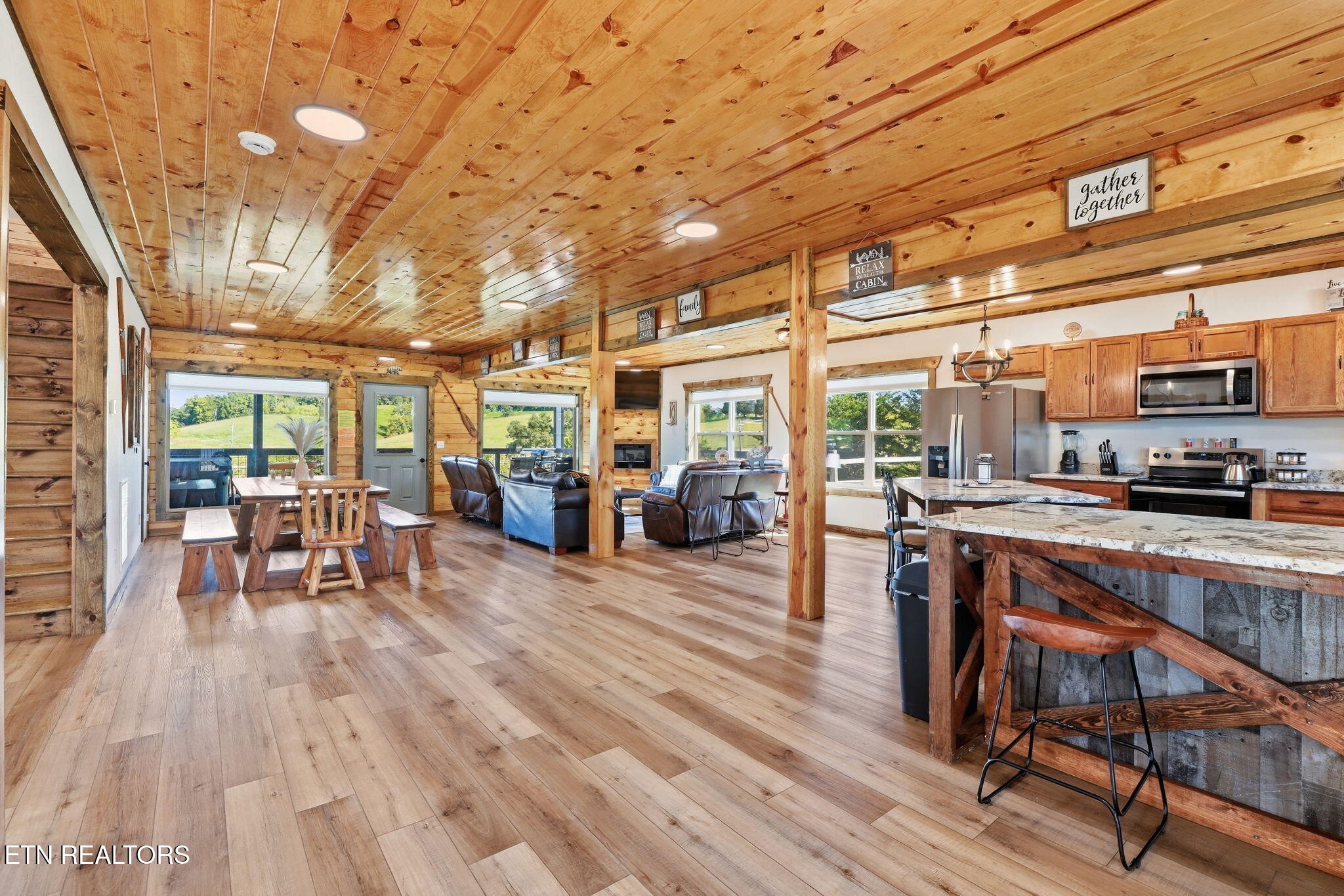 1128 Sanctuary Shores Way Sevierville TN 37876