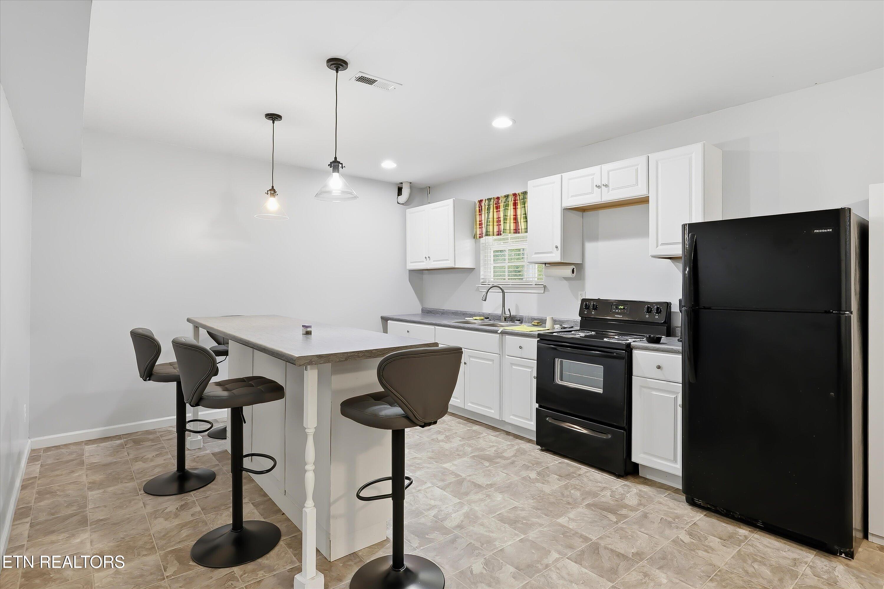 105 Cottage Drive Ten Mile TN 37880