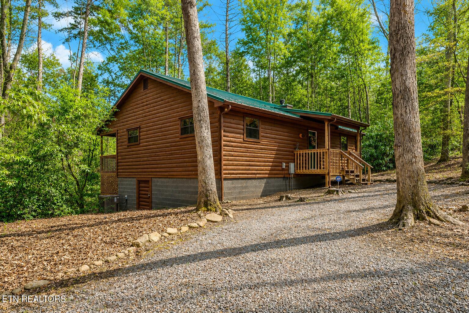 3386 Rocky Ridge Road Cosby TN 37722