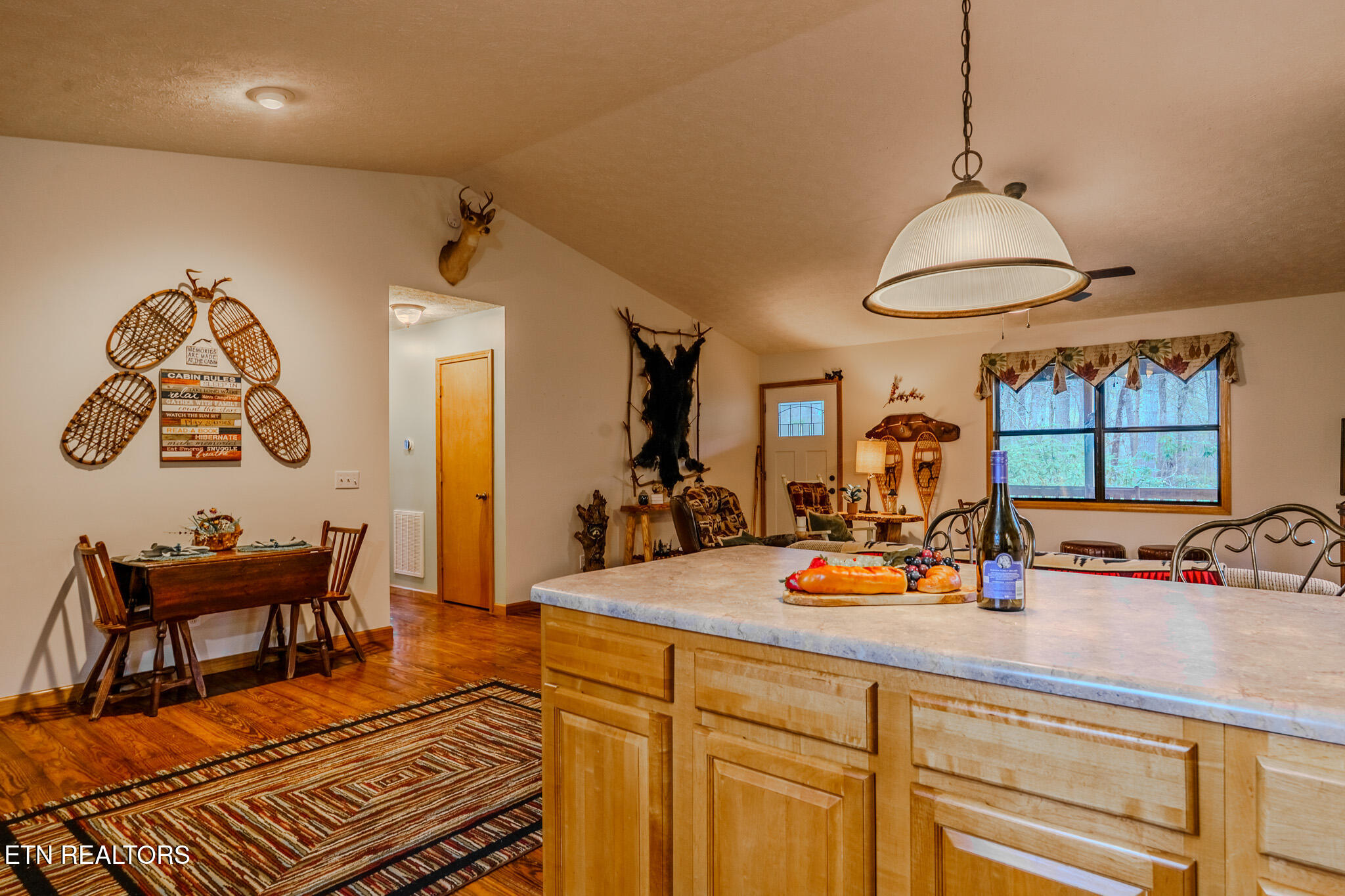 3386 Rocky Ridge Road Cosby TN 37722