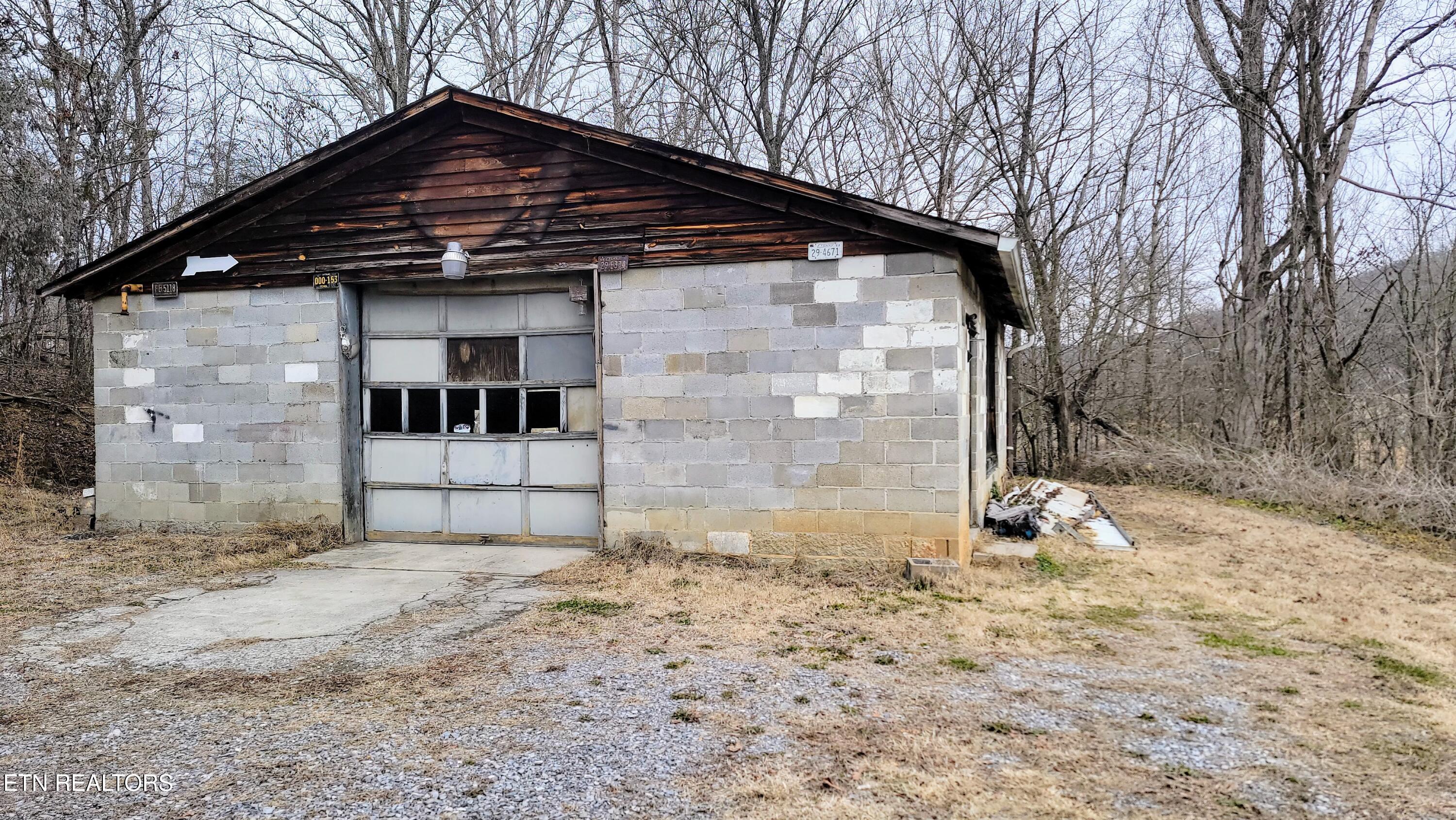 614 Mehaffey Road Powell TN 37849