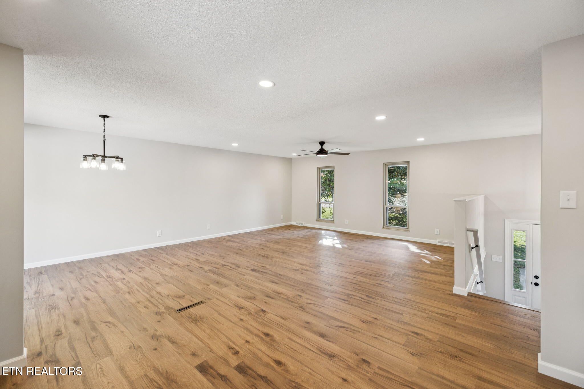 4221 Cadillac Drive Powell TN 37849