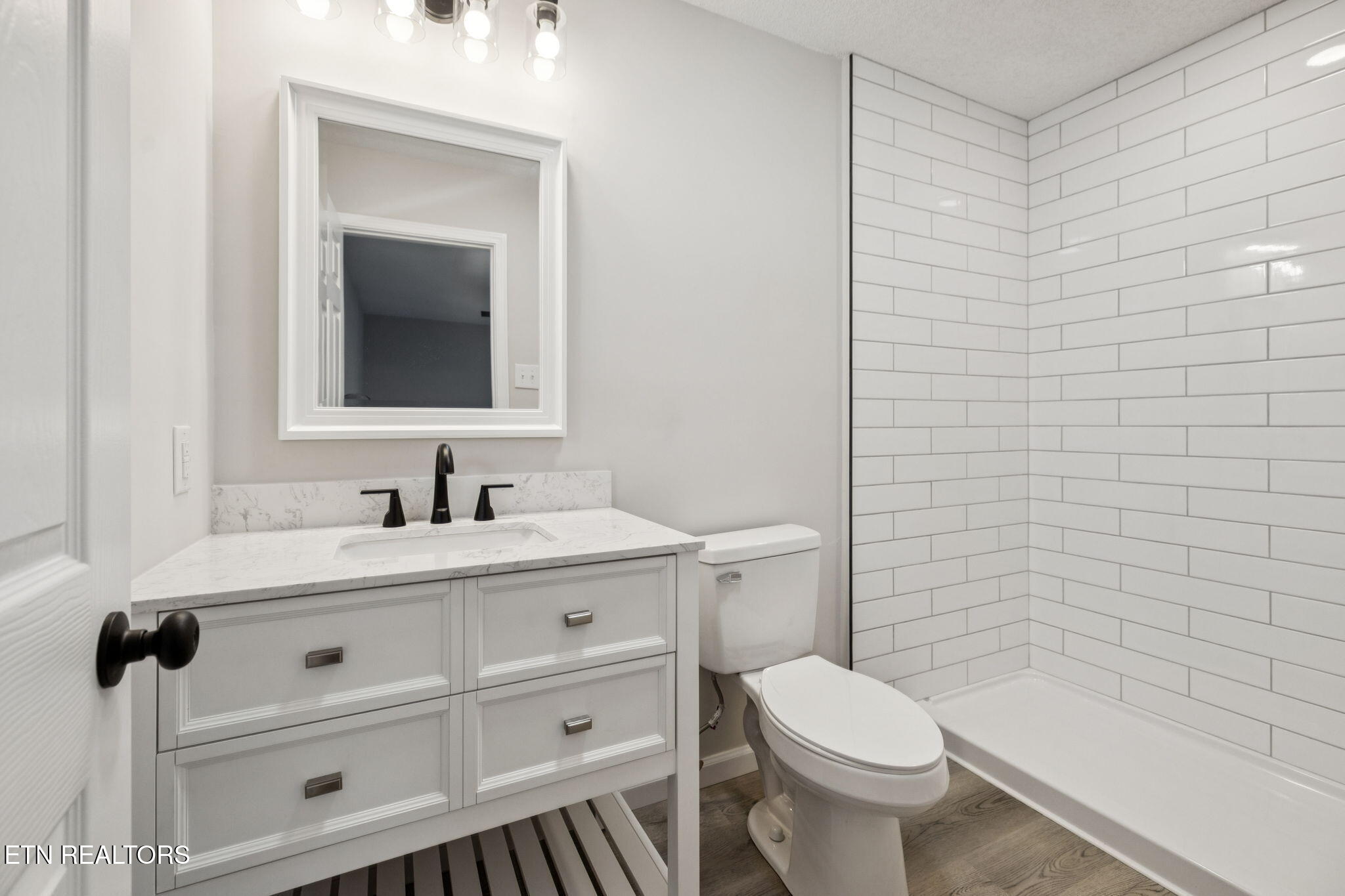 4221 Cadillac Drive Powell TN 37849