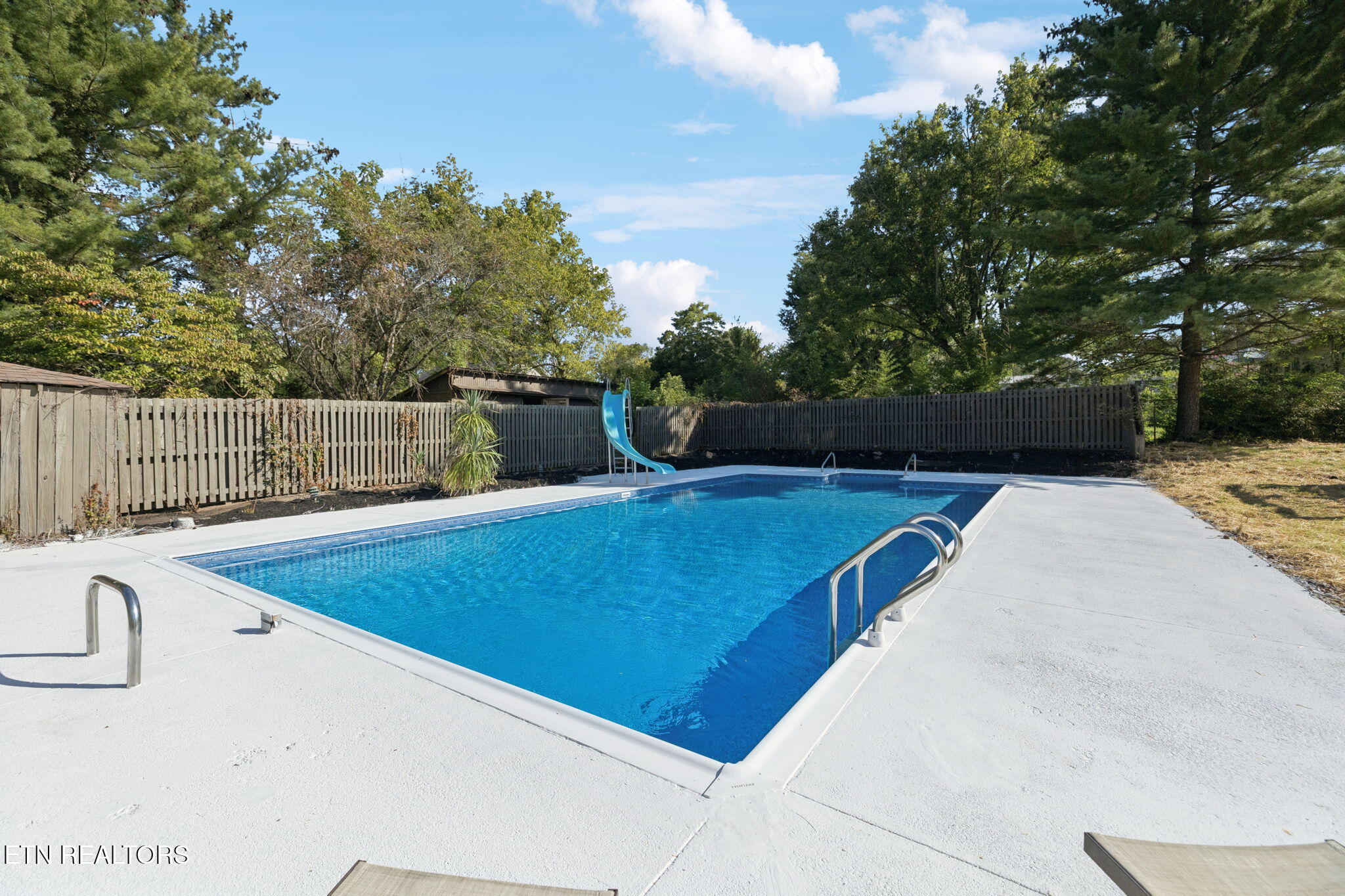 4221 Cadillac Drive Powell TN 37849