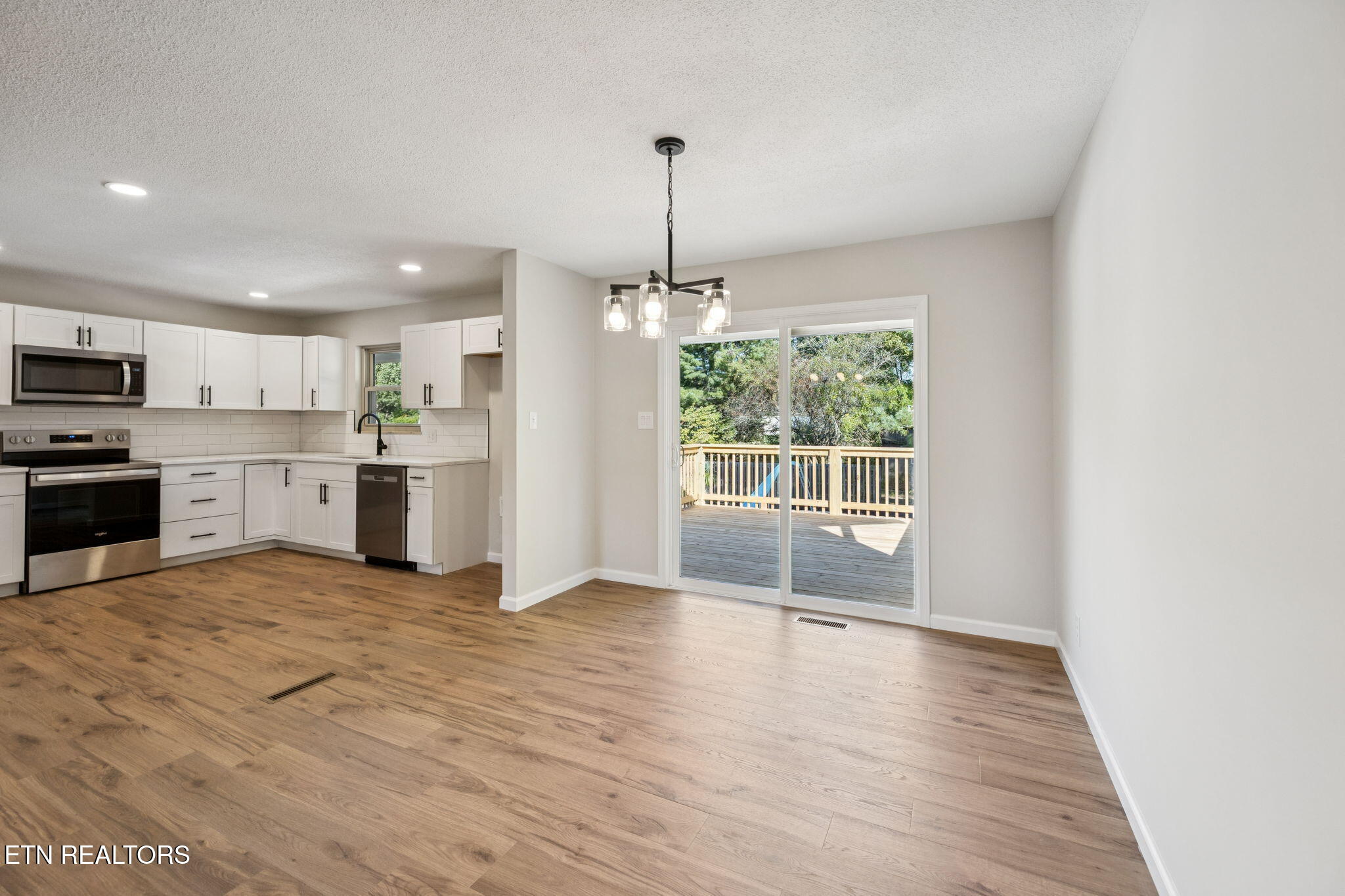 4221 Cadillac Drive Powell TN 37849