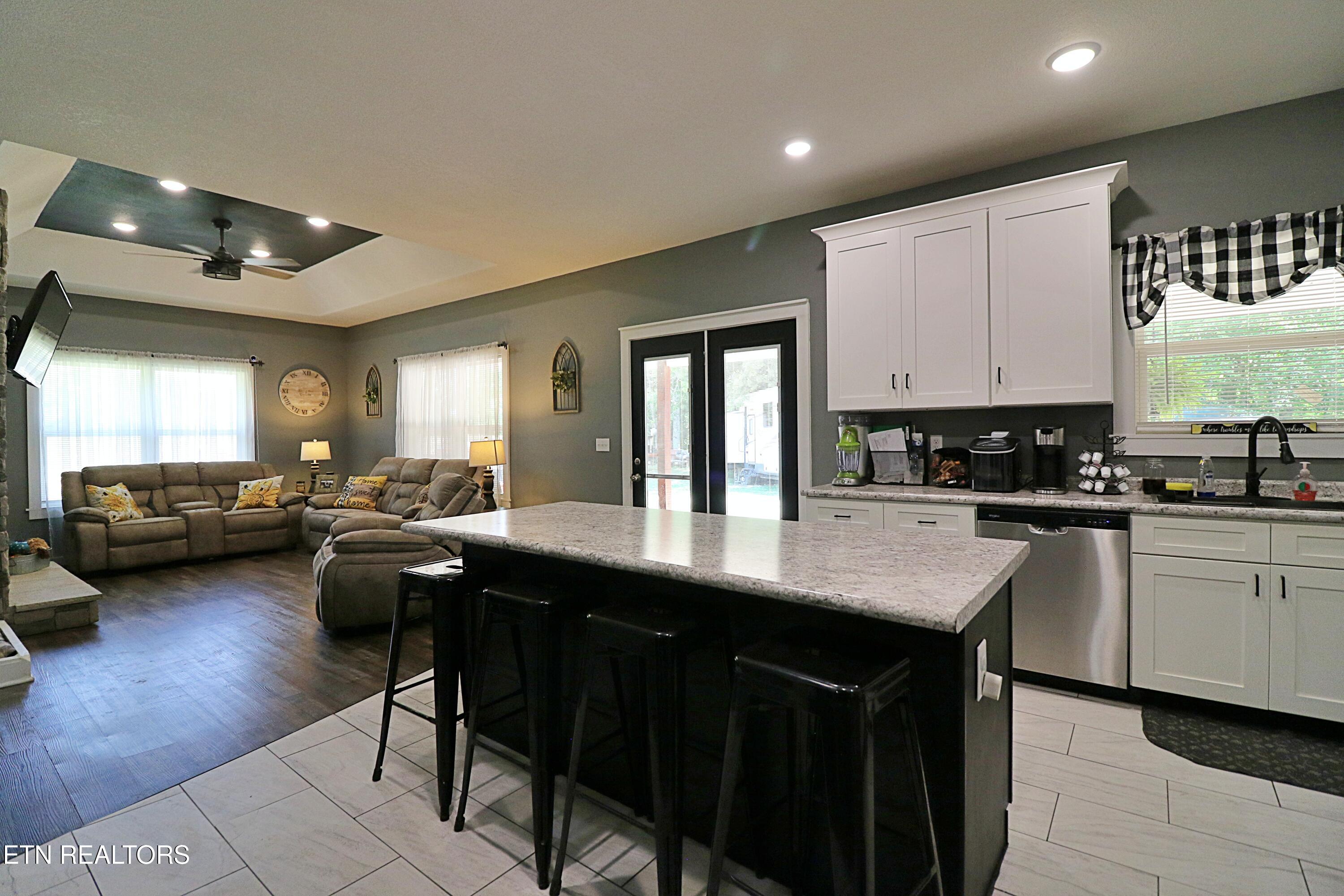 301 Lowin Fields Pvt Road Winfield TN 37892