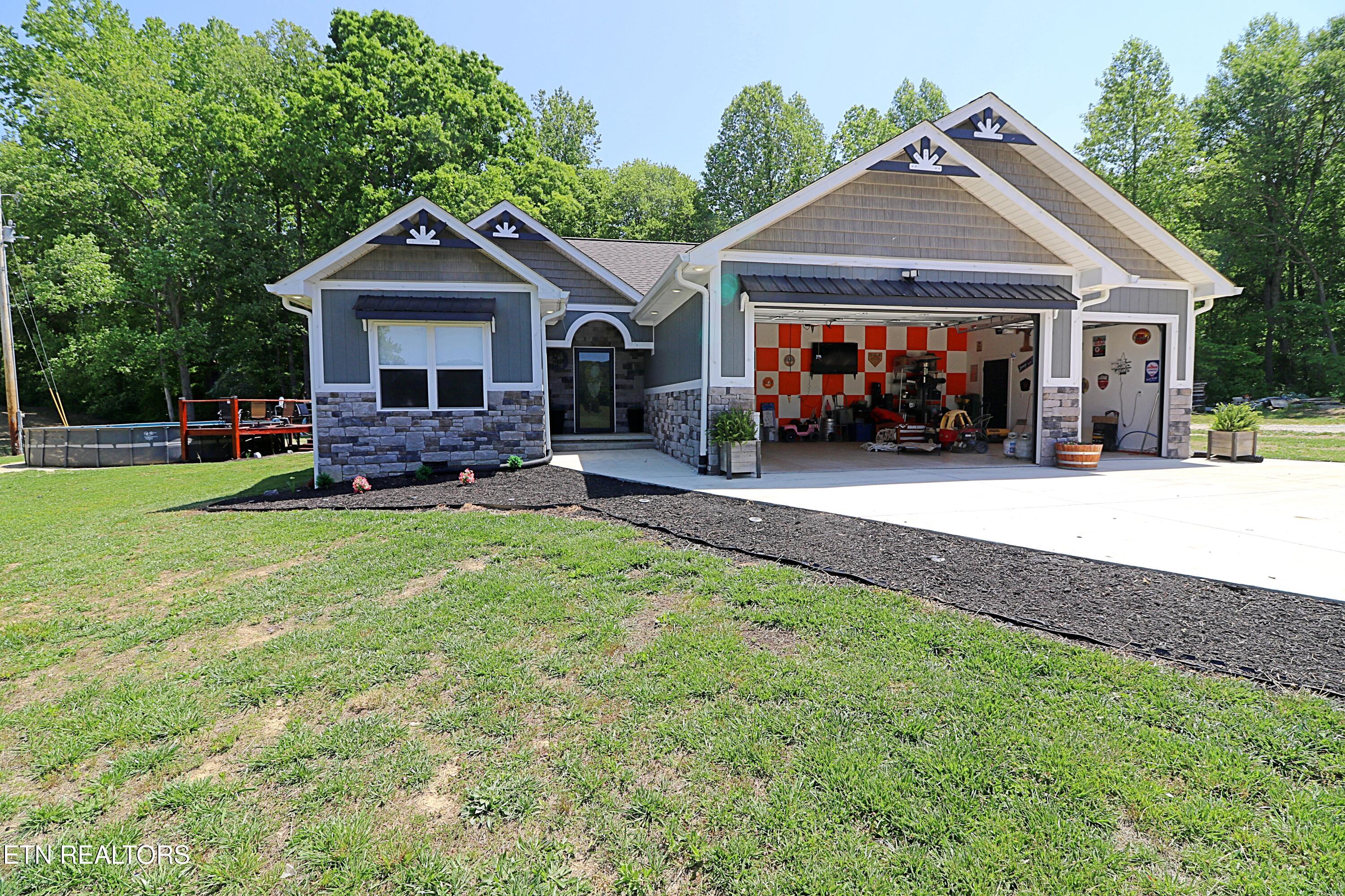 301 Lowin Fields Pvt Road Winfield TN 37892